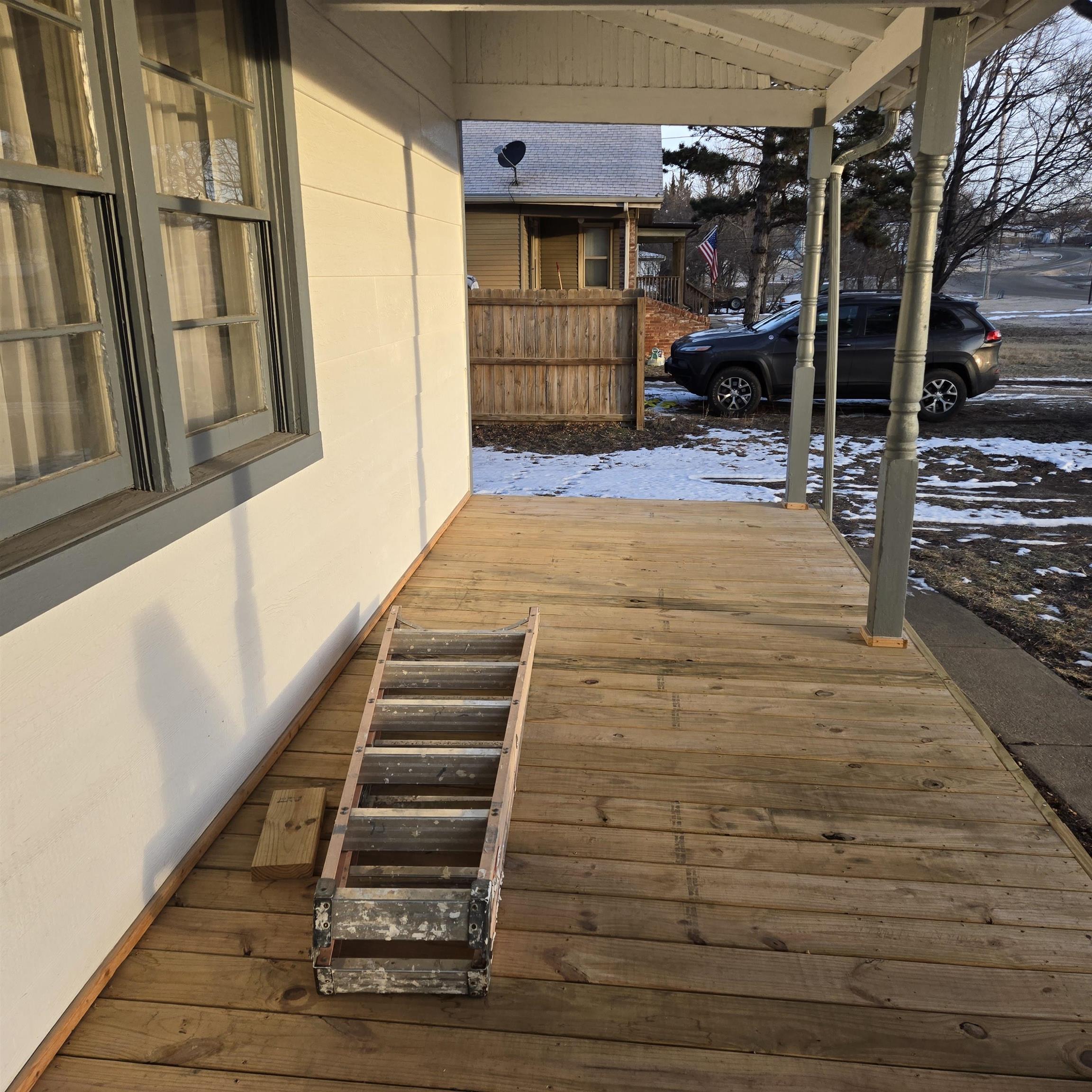 301 N Poplar St Property Photo 19