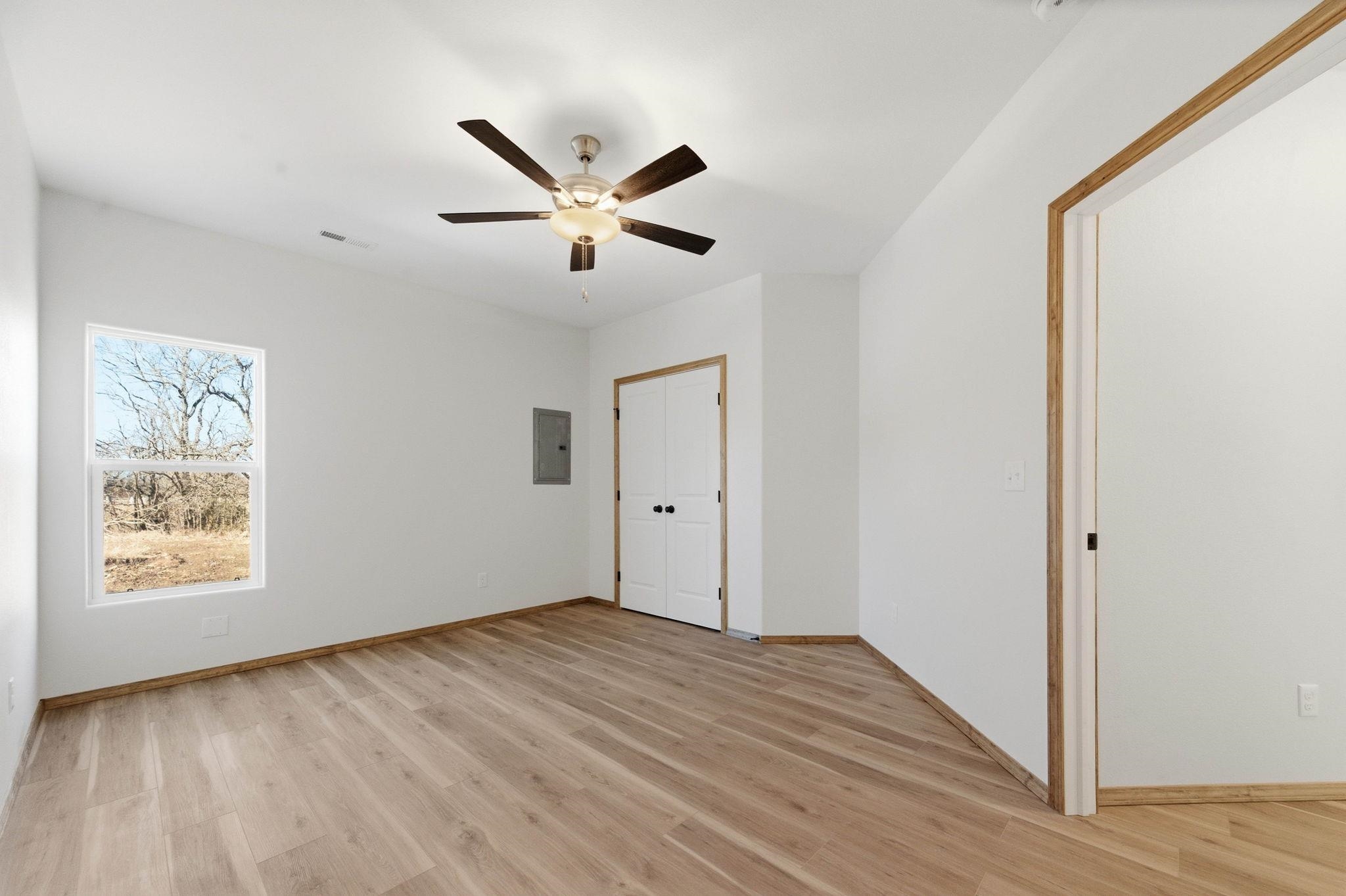 1727 N Main St Property Photo 19