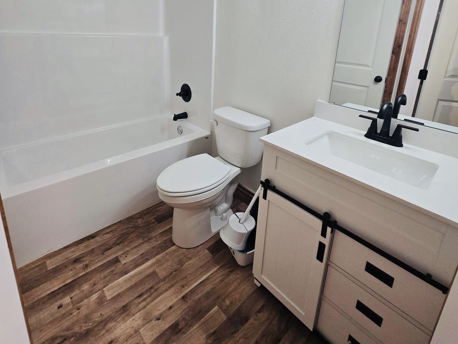 1727 N Main St Property Photo 28