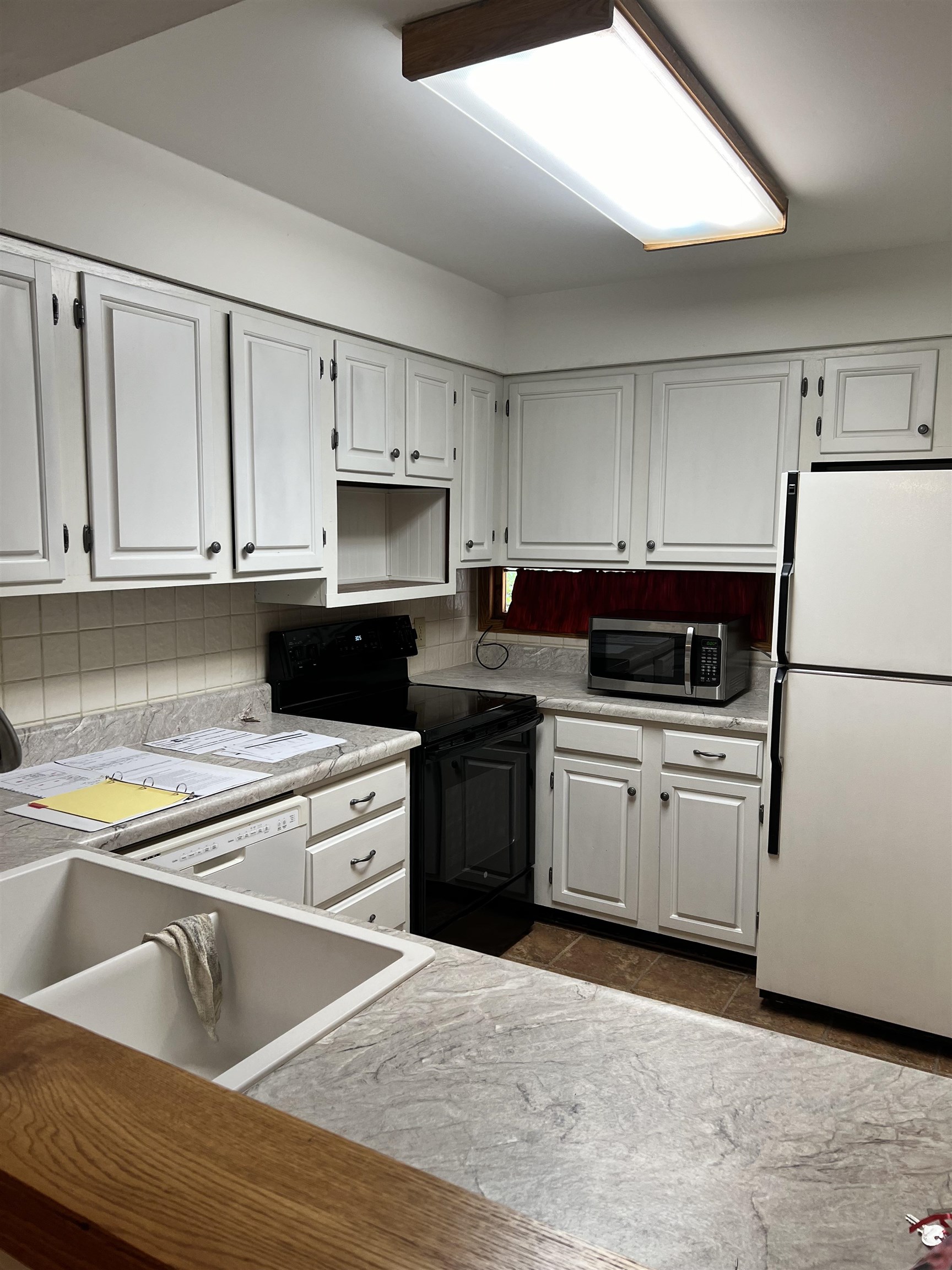 1500 E 10th Ave Apt B2 Property Photo 3