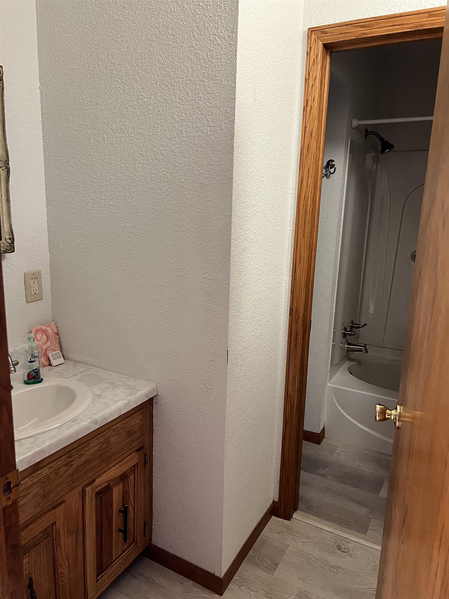 1500 E 10th Ave Apt B2 Property Photo 5