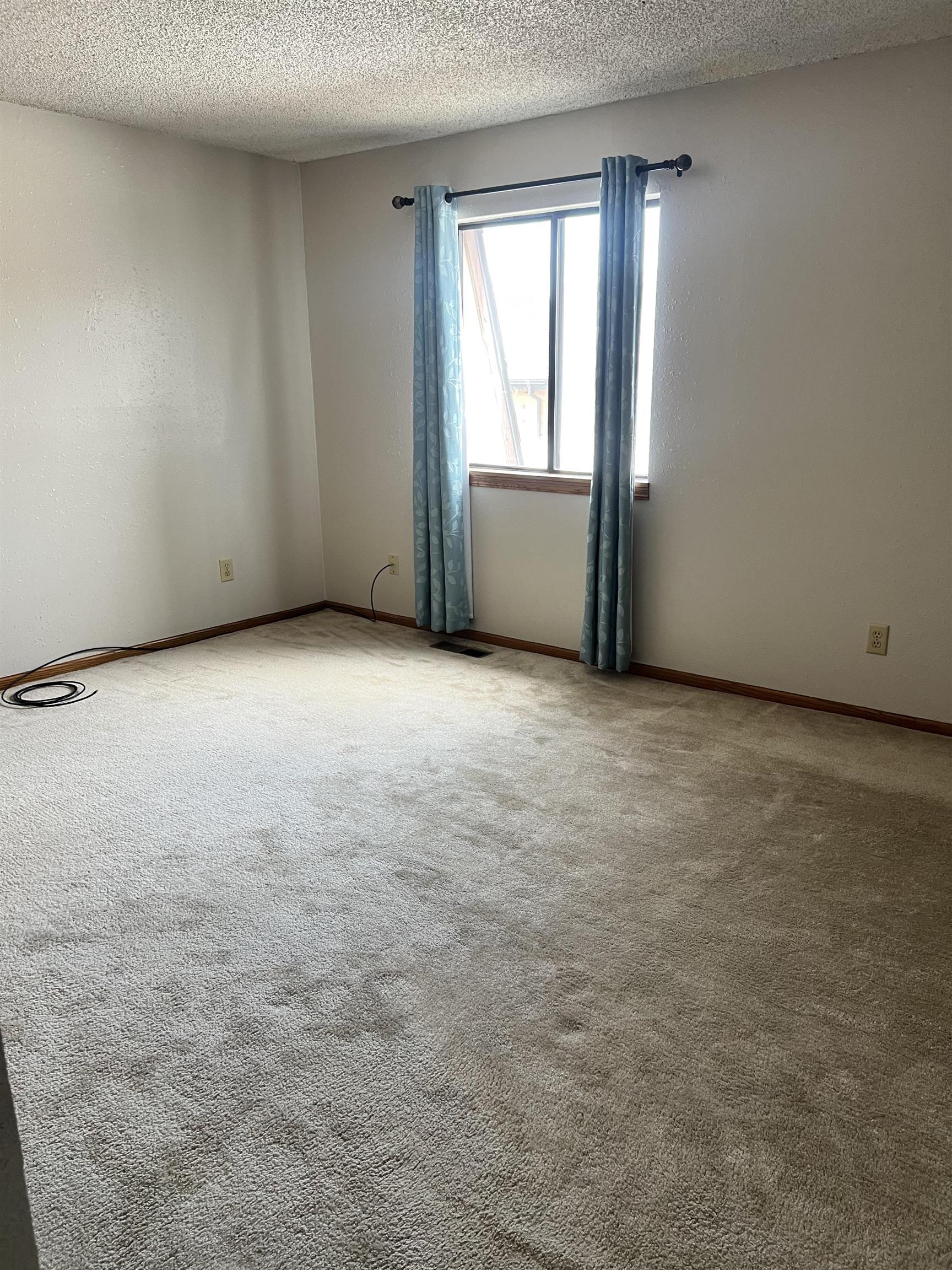 1500 E 10th Ave Apt B2 Property Photo 6