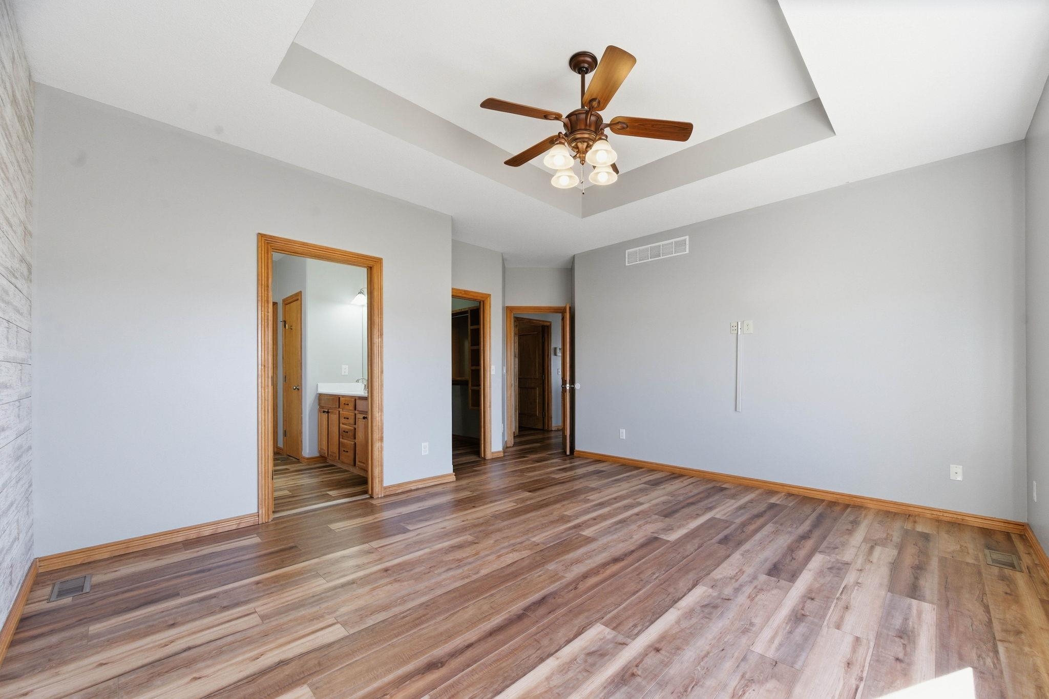 4529 S Webb Rd Property Photo 16