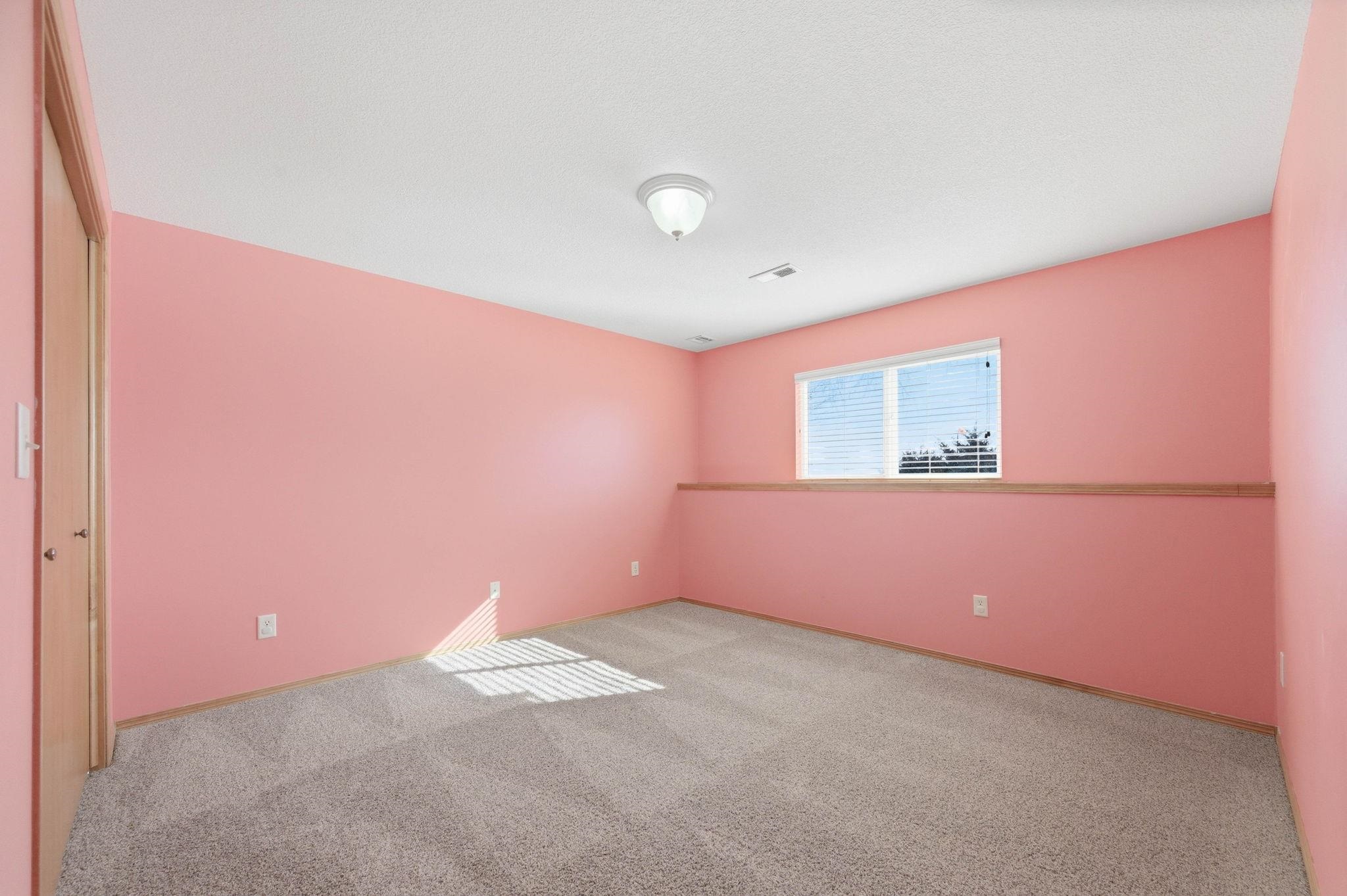 4529 S Webb Rd Property Photo 26