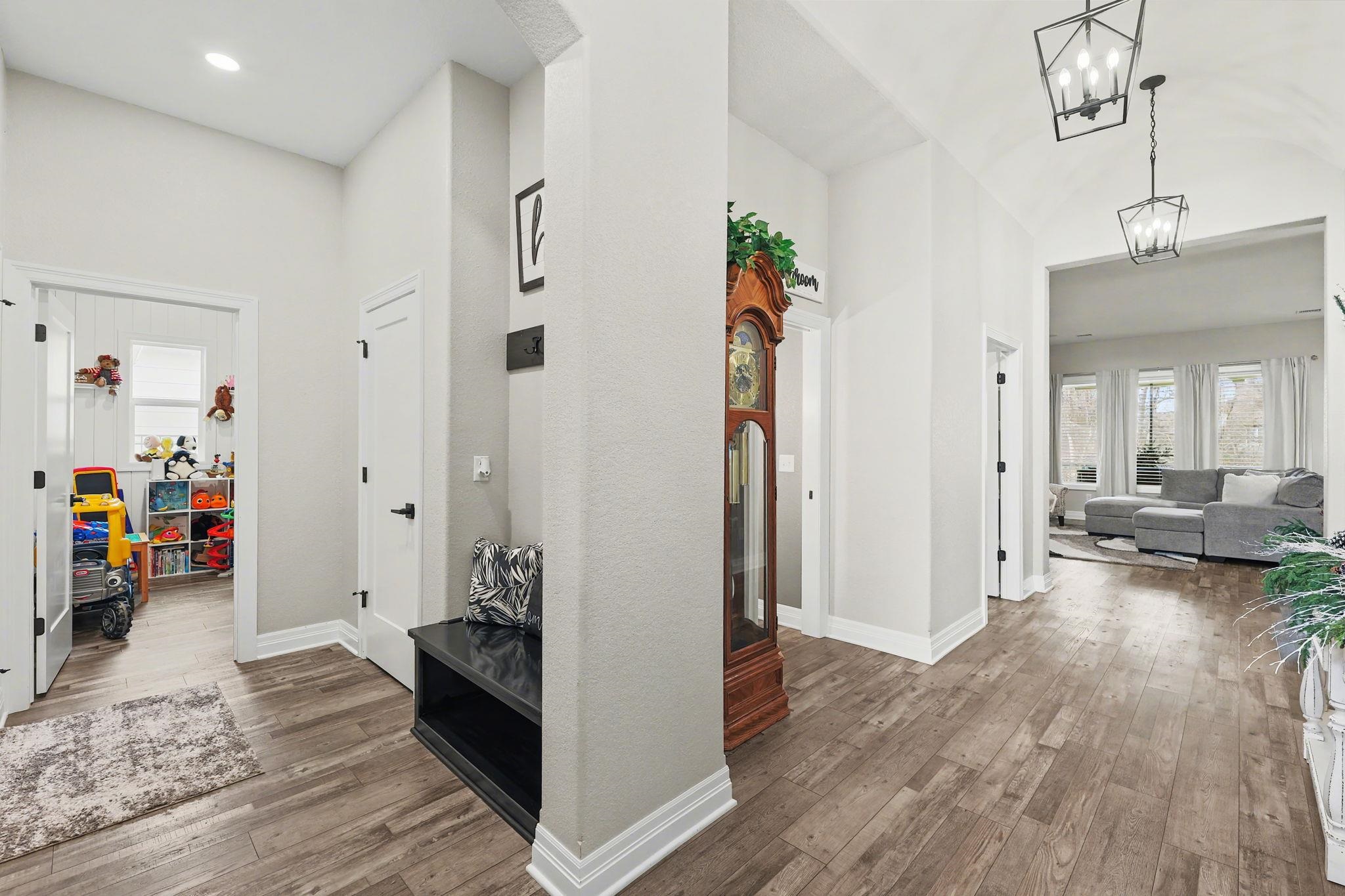 6237 E Central Park Ct Property Photo 5