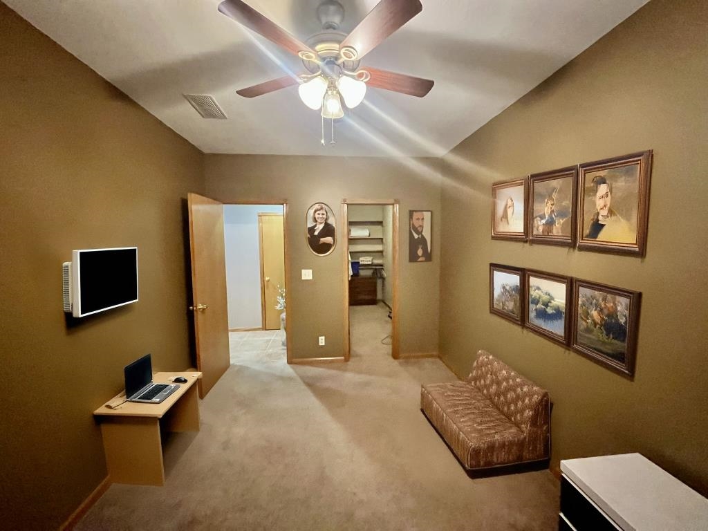 3125 N Ridge Port St Property Photo 33