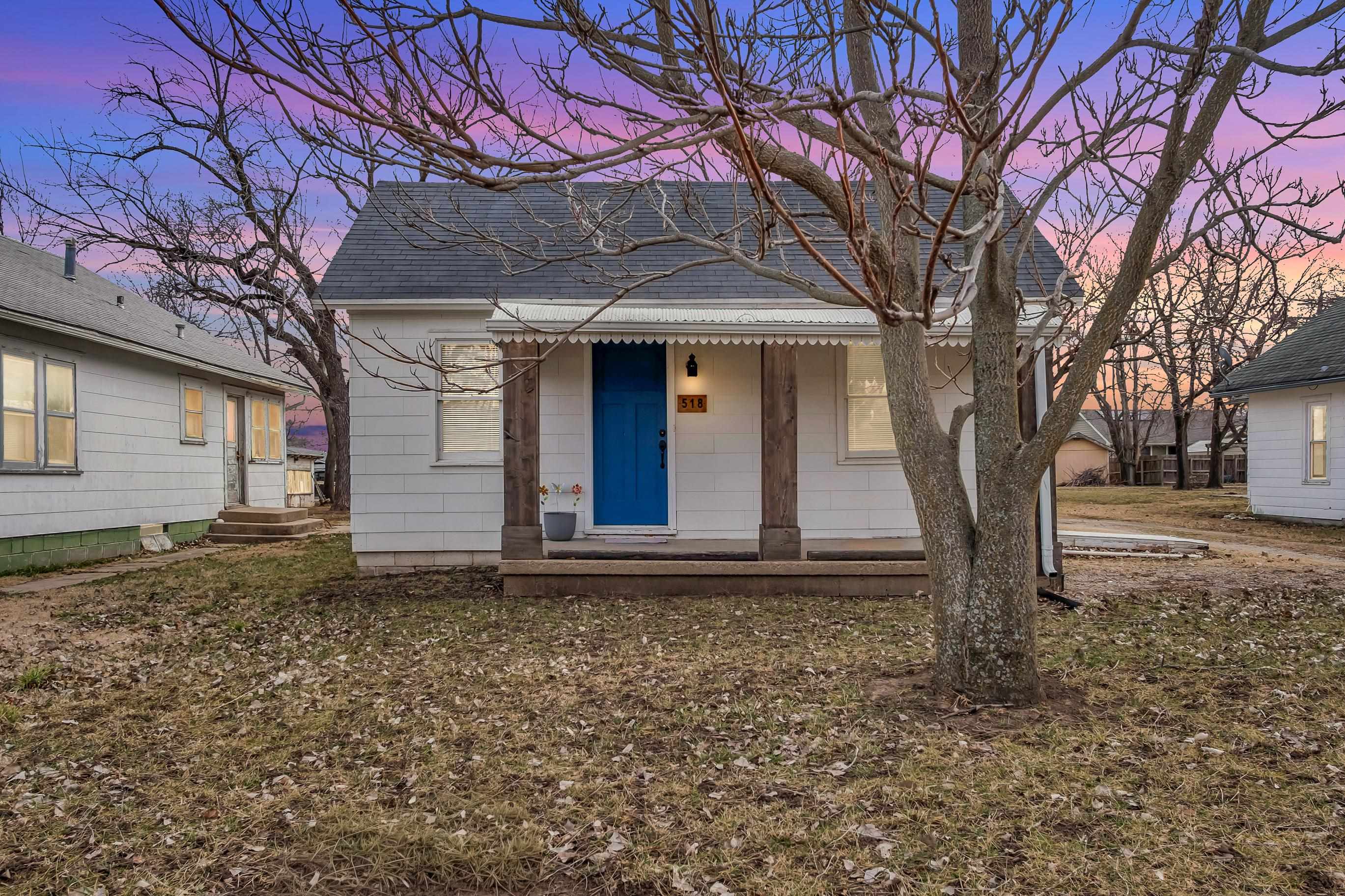 518 N Cedar St Property Photo 1