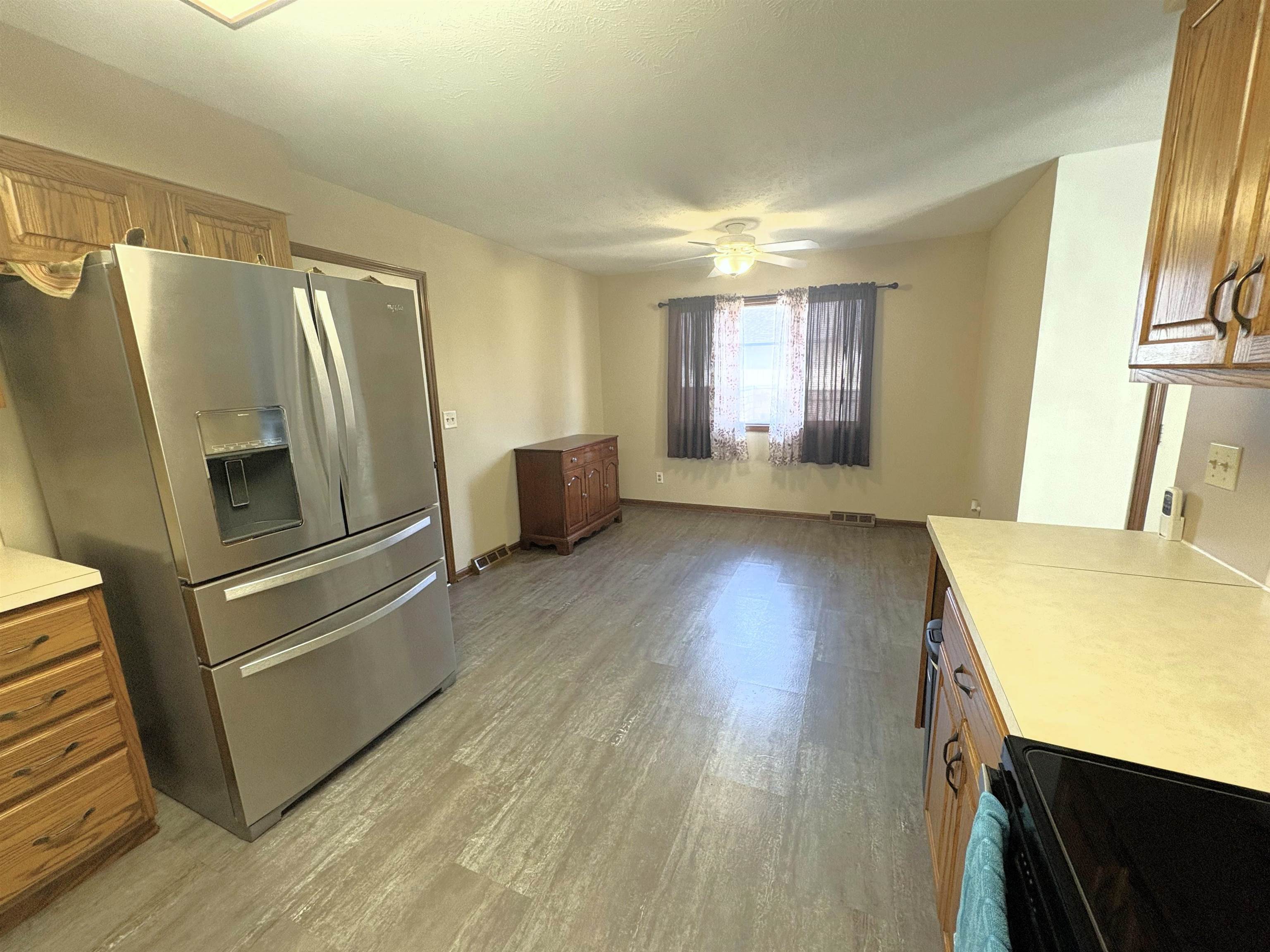 1007 Burr Oak Ln Property Photo 10