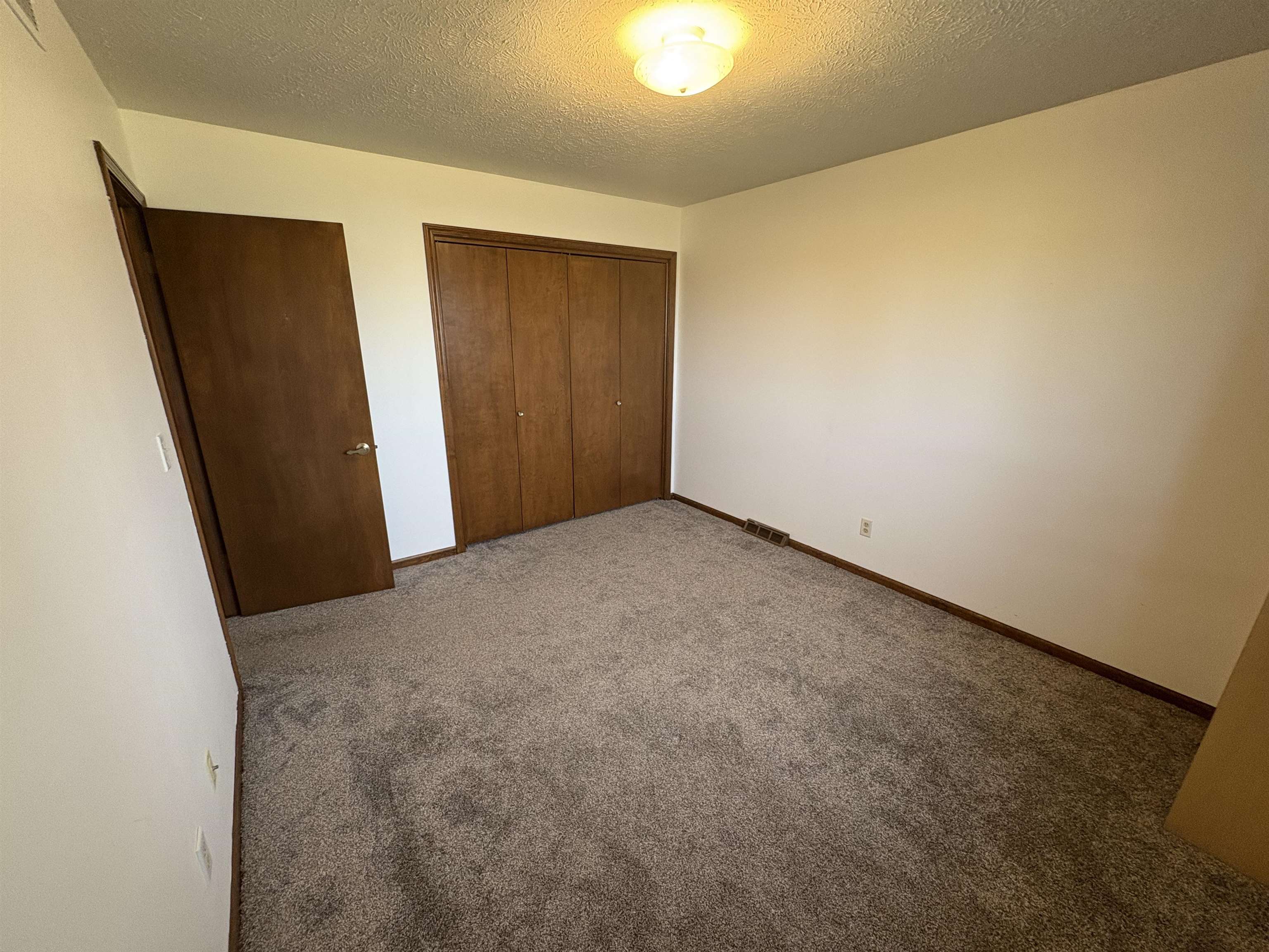 1007 Burr Oak Ln Property Photo 16