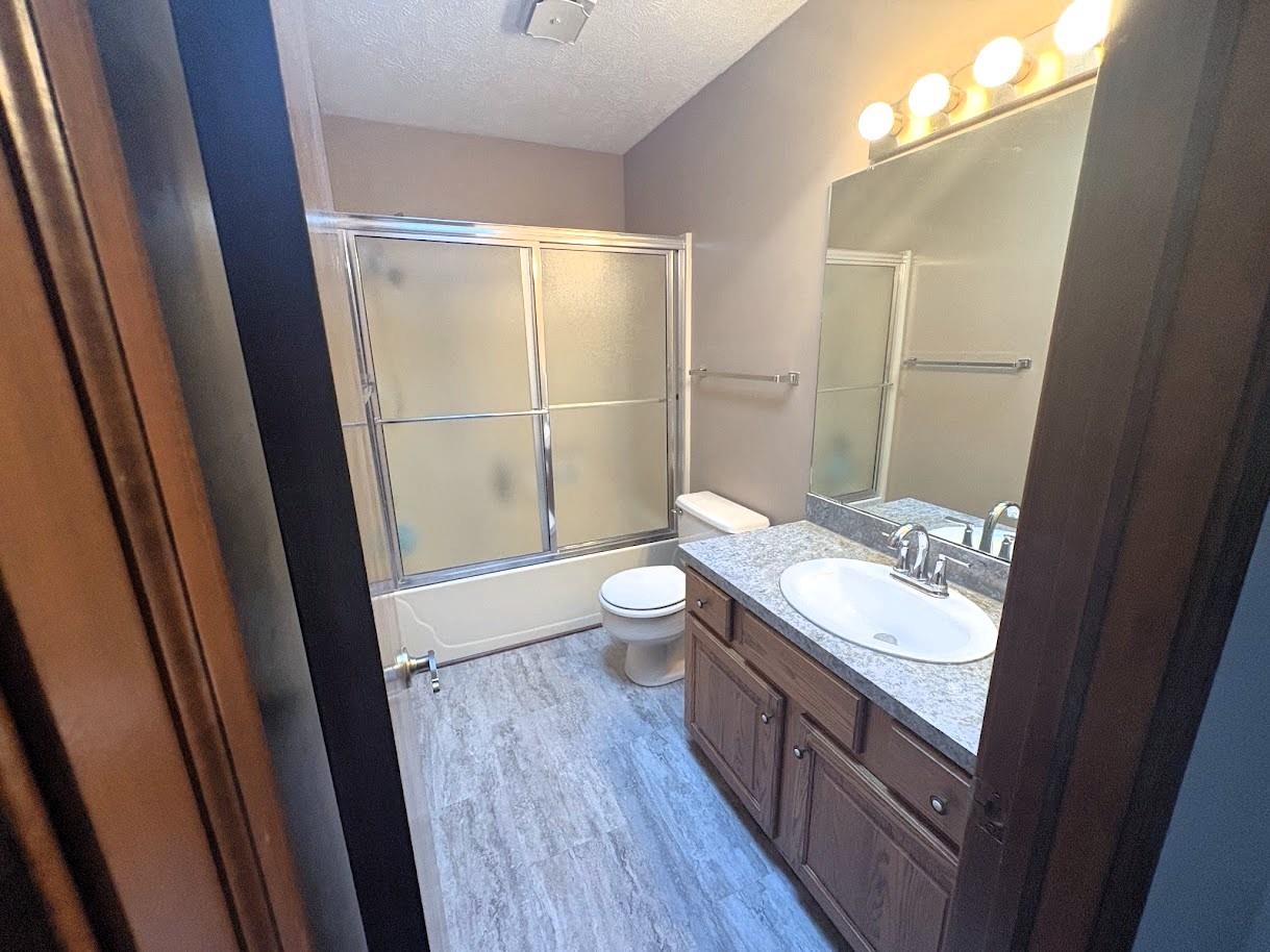 1007 Burr Oak Ln Property Photo 17