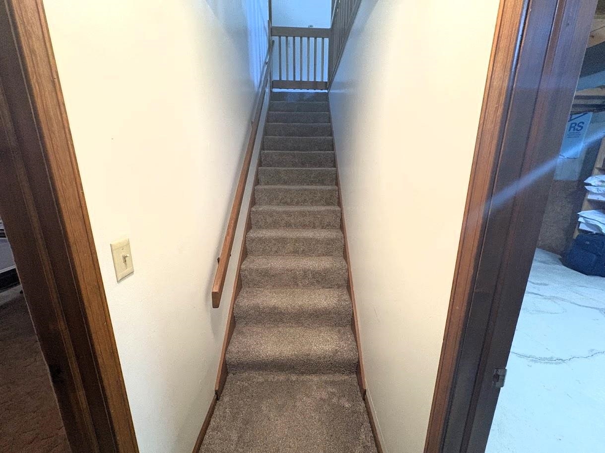 1007 Burr Oak Ln Property Photo 22