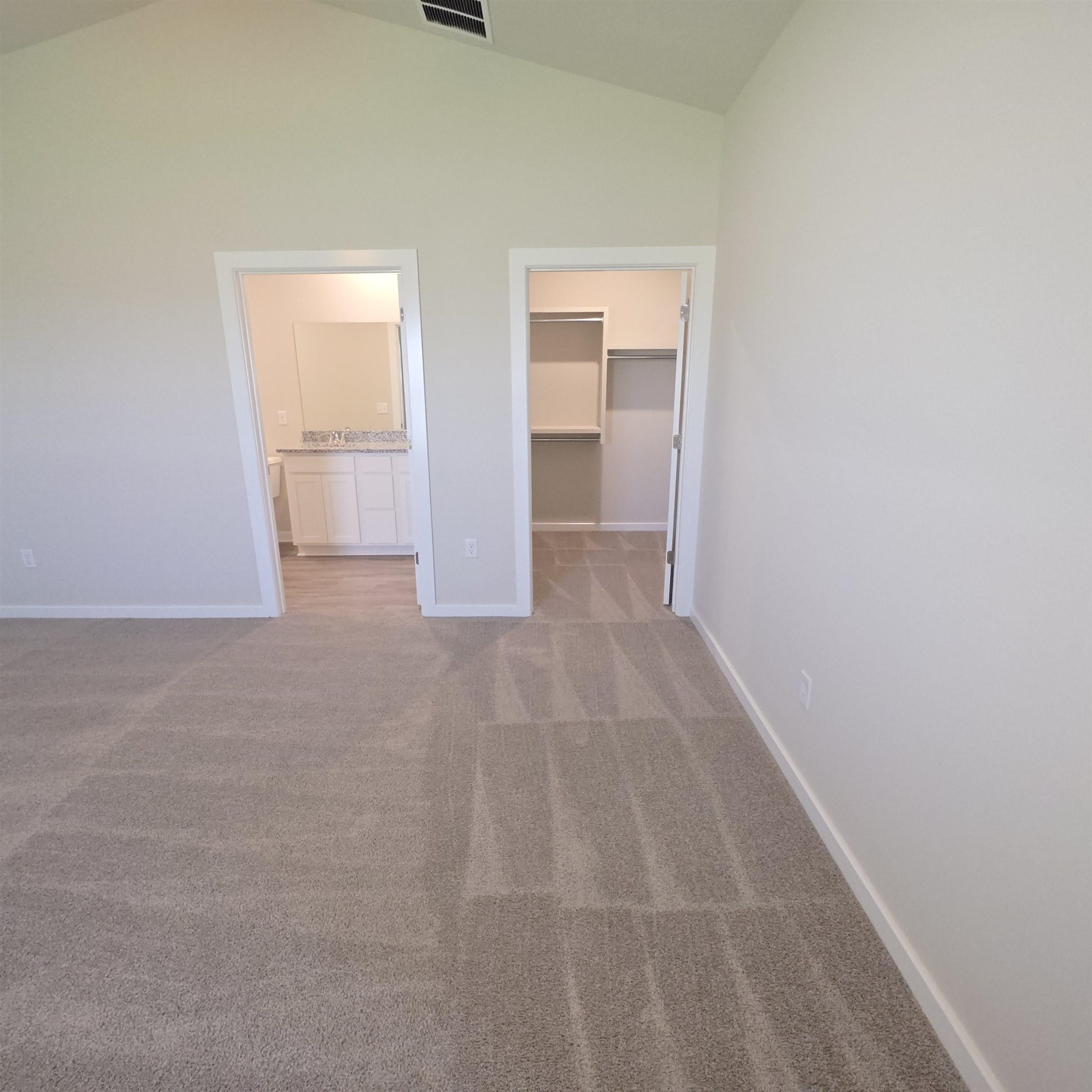 927 N Forestview St Property Photo 16