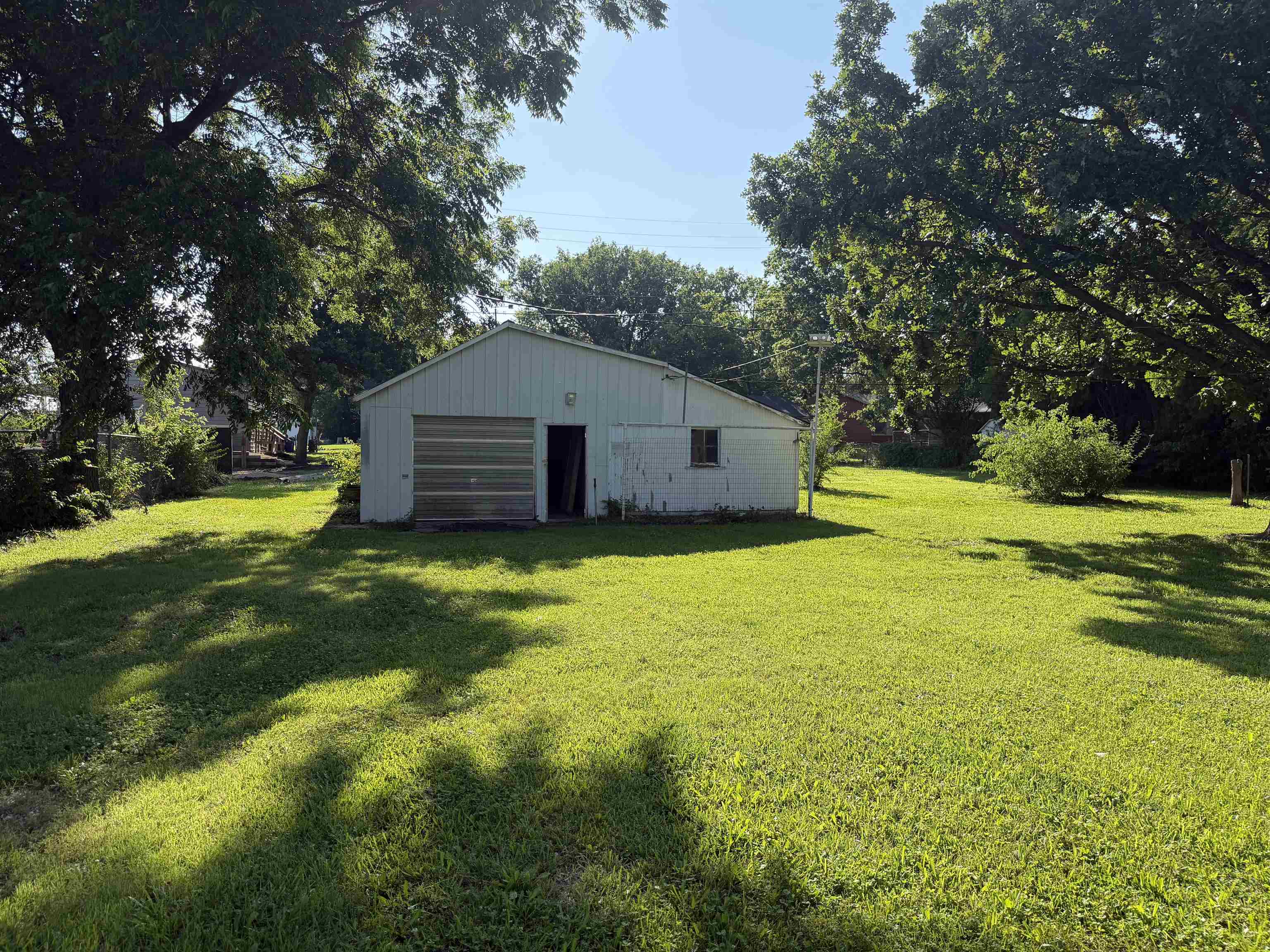 111 S Jefferson St Property Photo 20