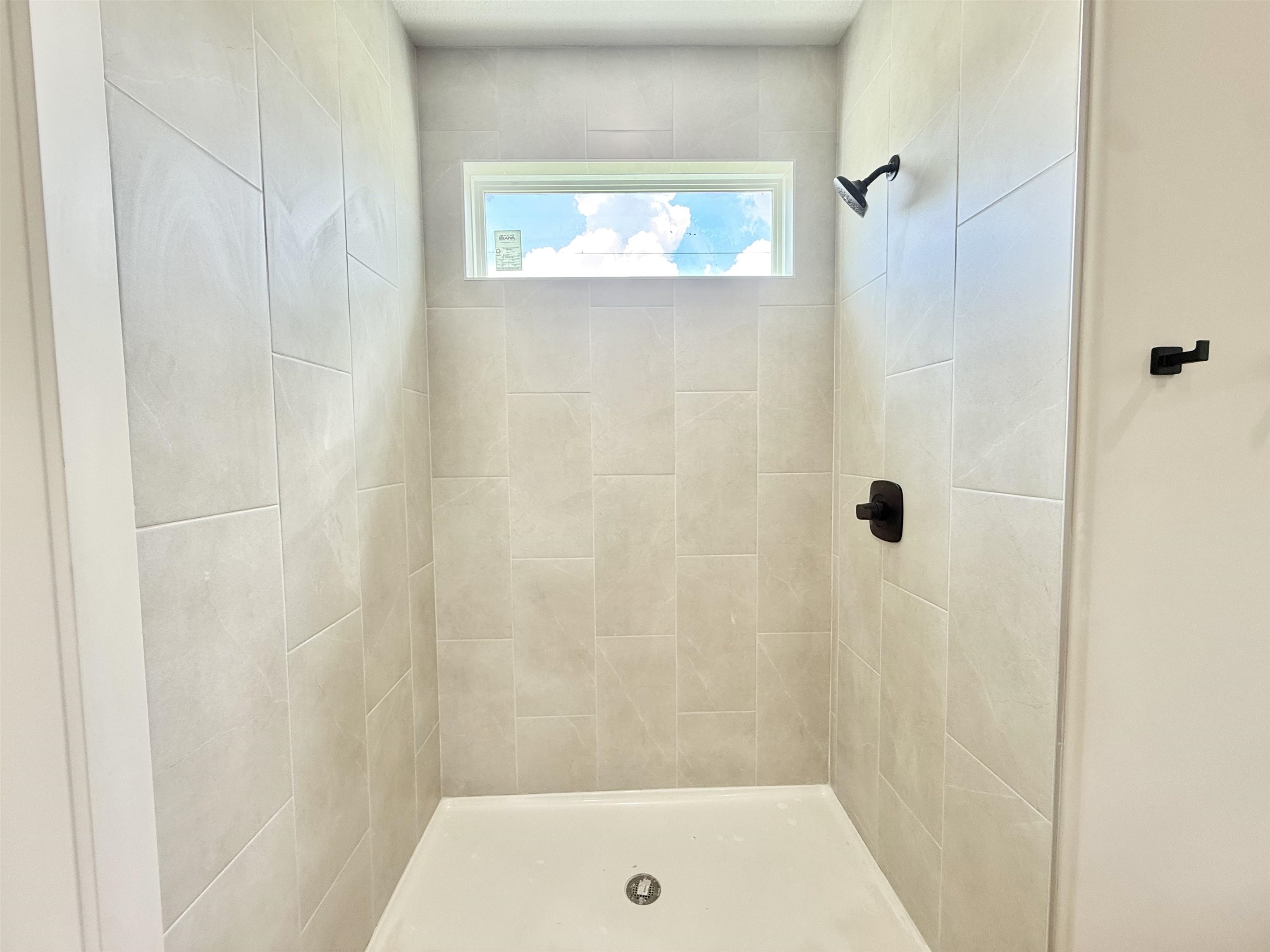 5408 N Toben Ct Property Photo 8