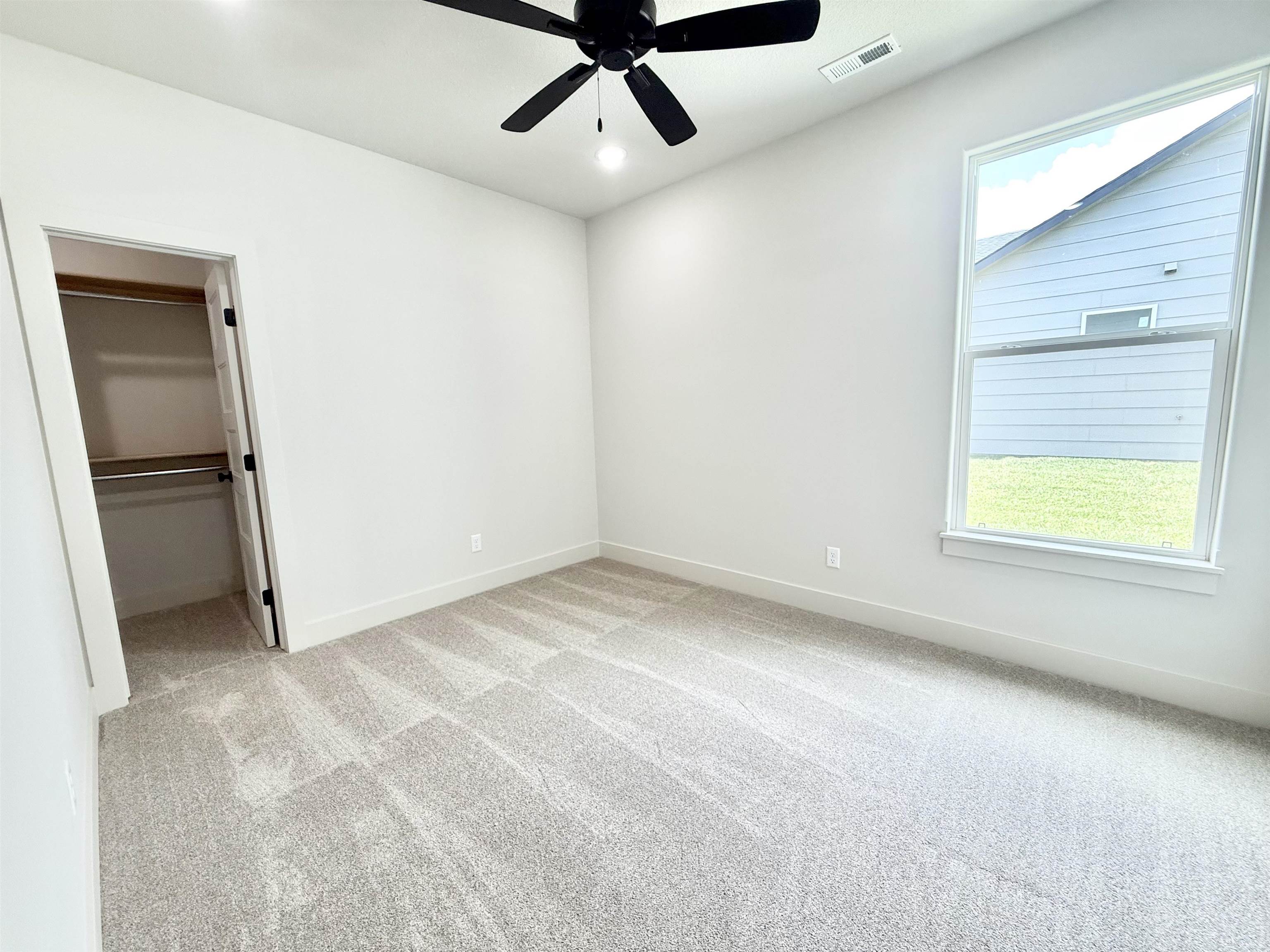 5408 N Toben Ct Property Photo 11