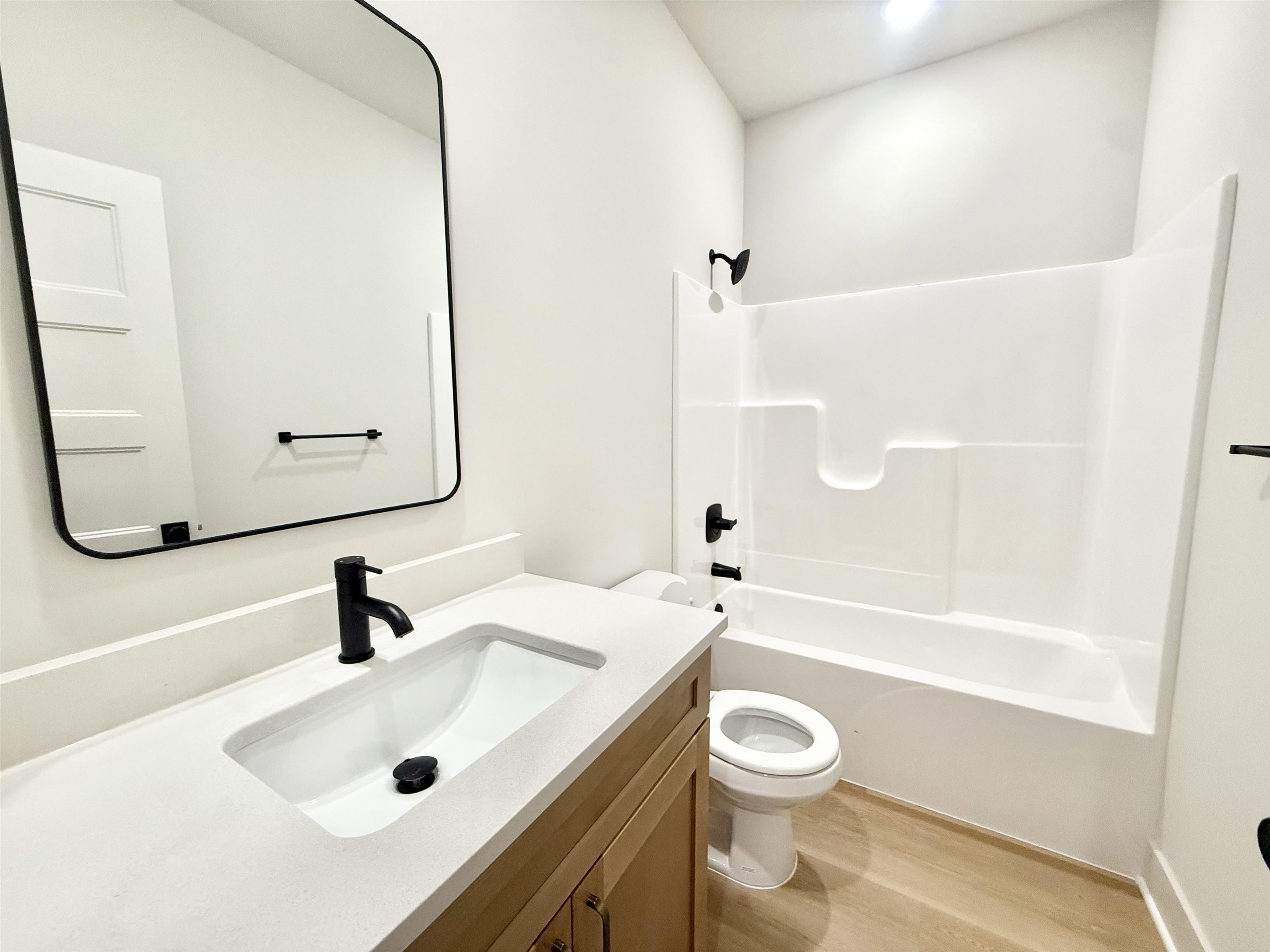5408 N Toben Ct Property Photo 12