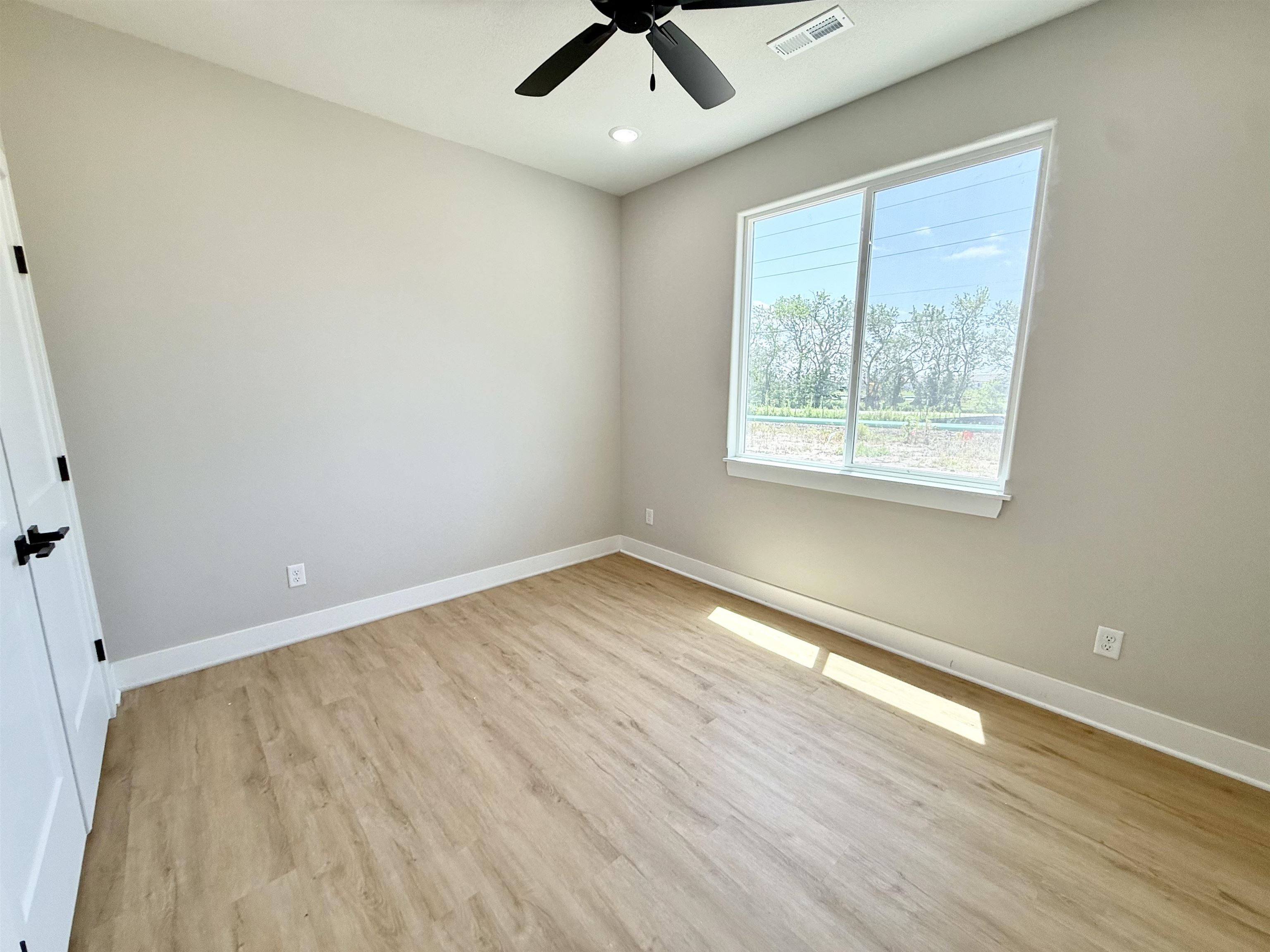 5404 N Toben Ct Property Photo 13