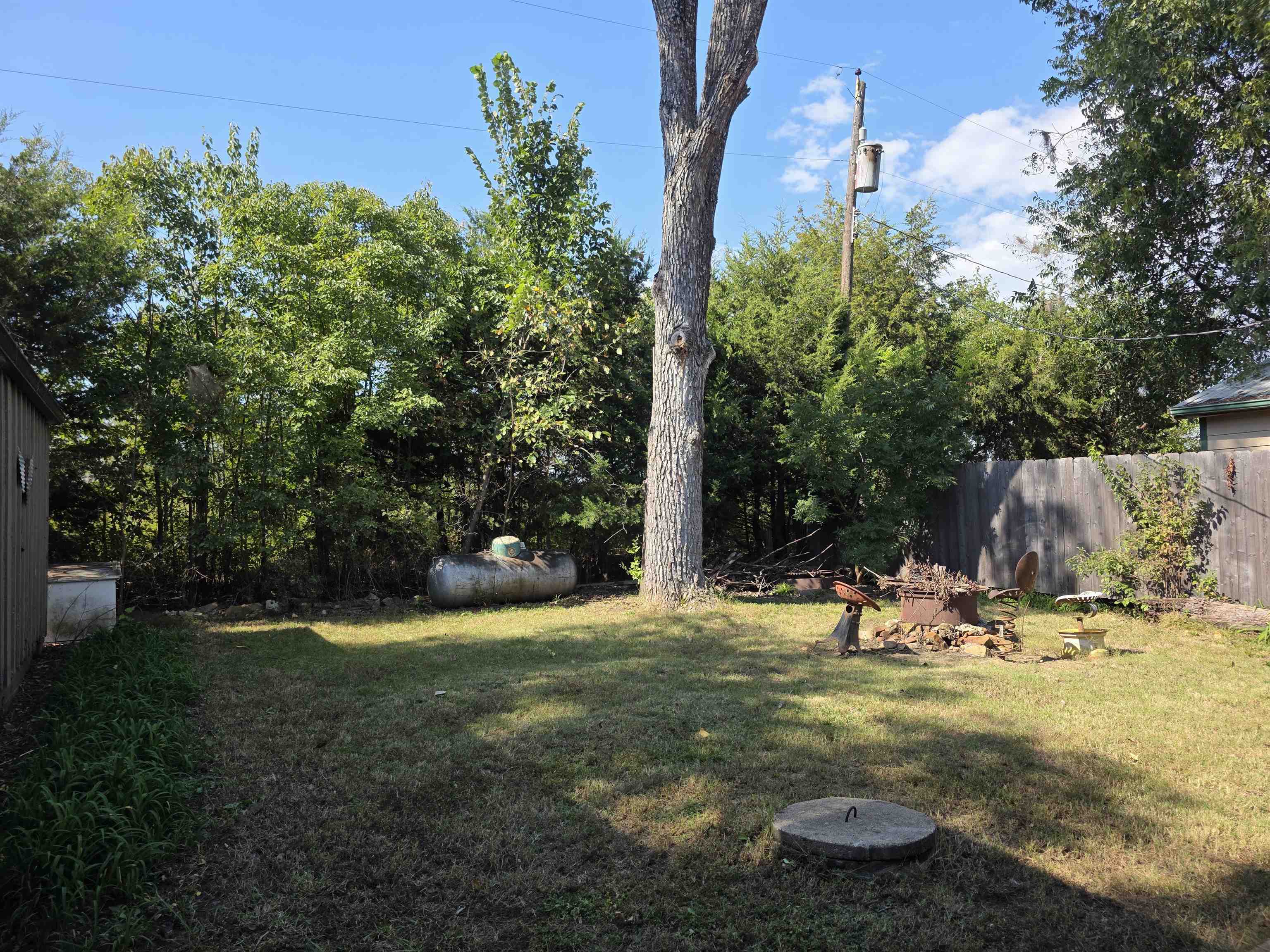 407 Y50 Property Photo 9