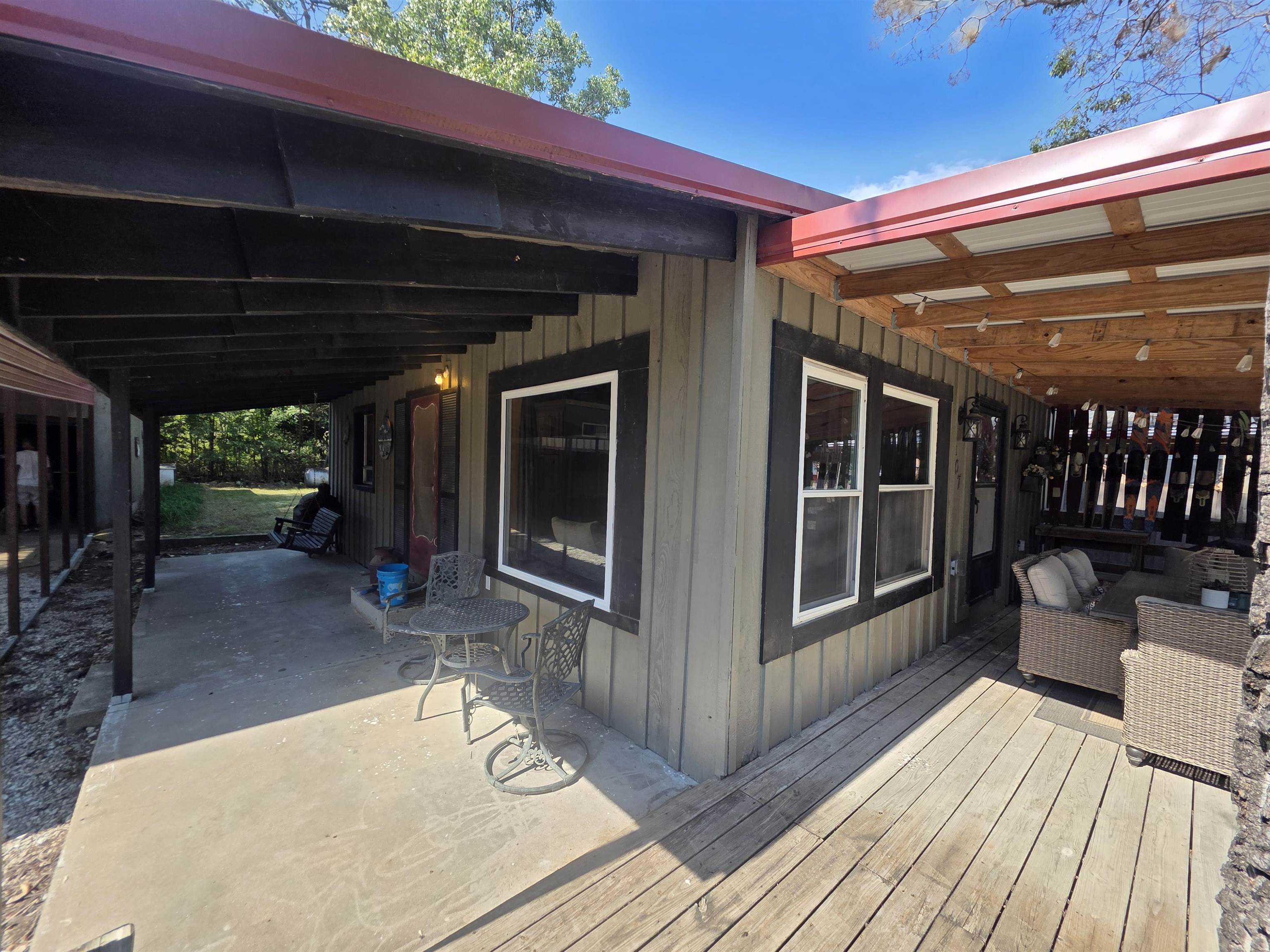 407 Y50 Property Photo 13