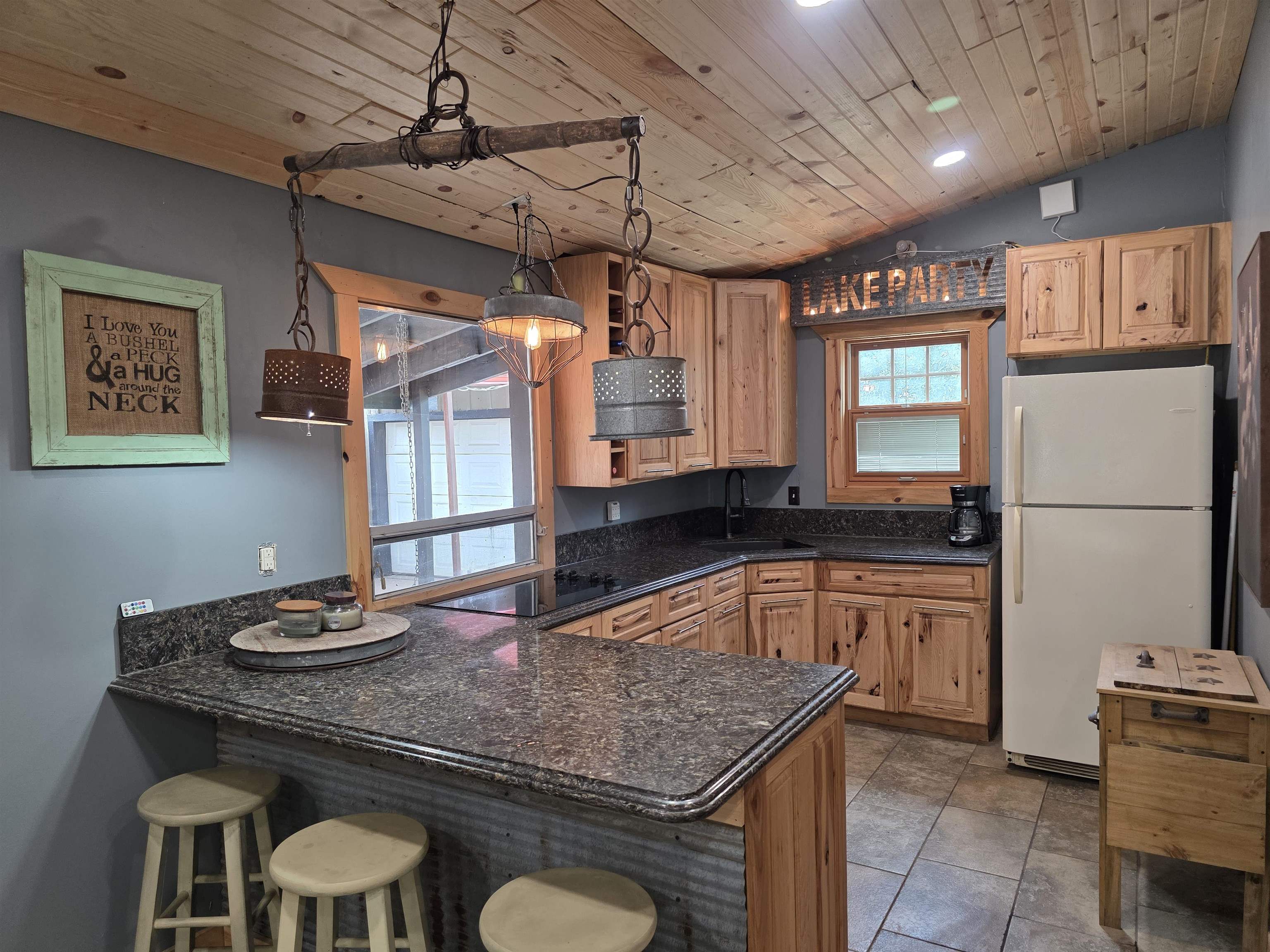 407 Y50 Property Photo 16