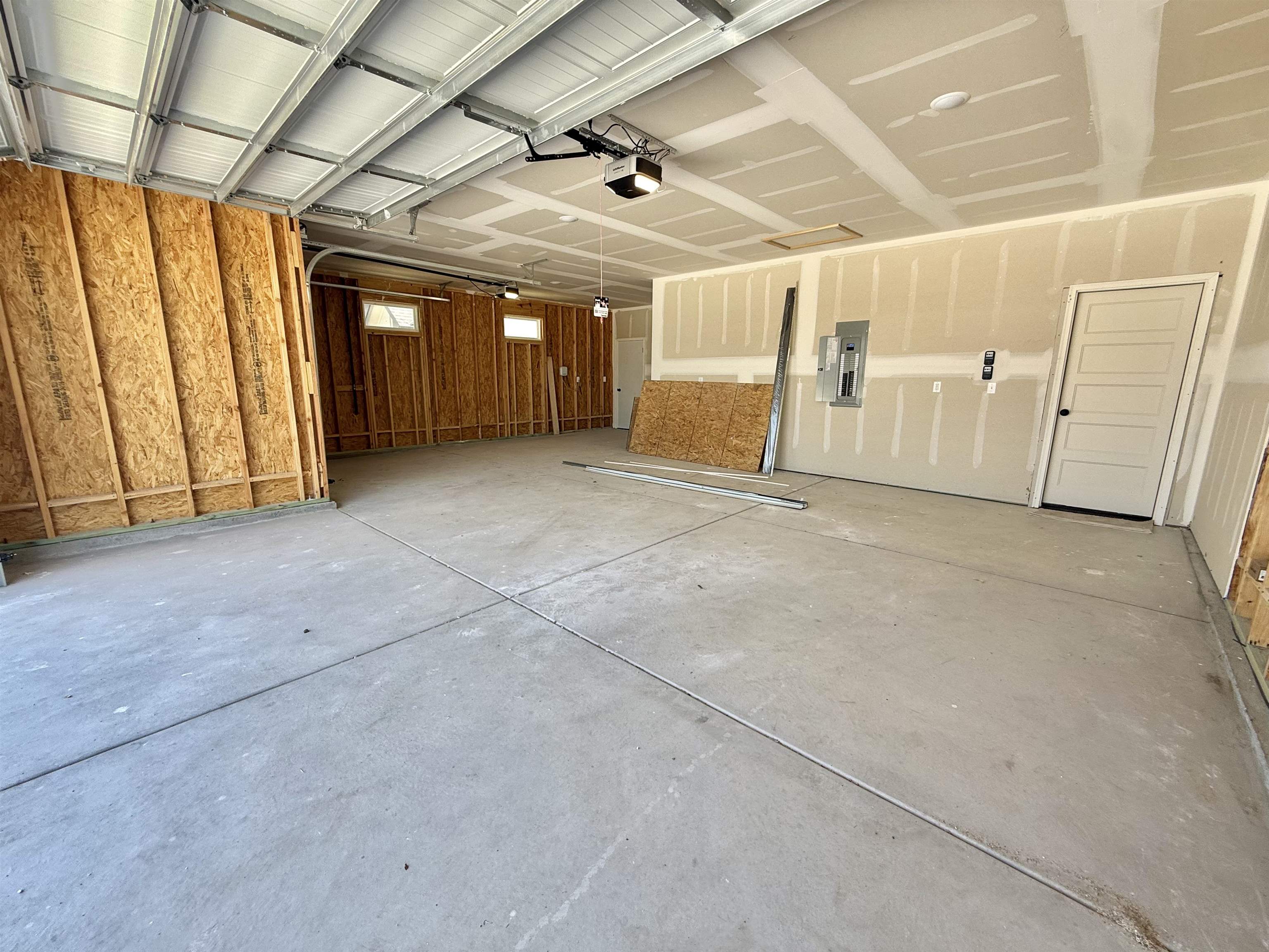 5400 N Toben Ct Property Photo 16