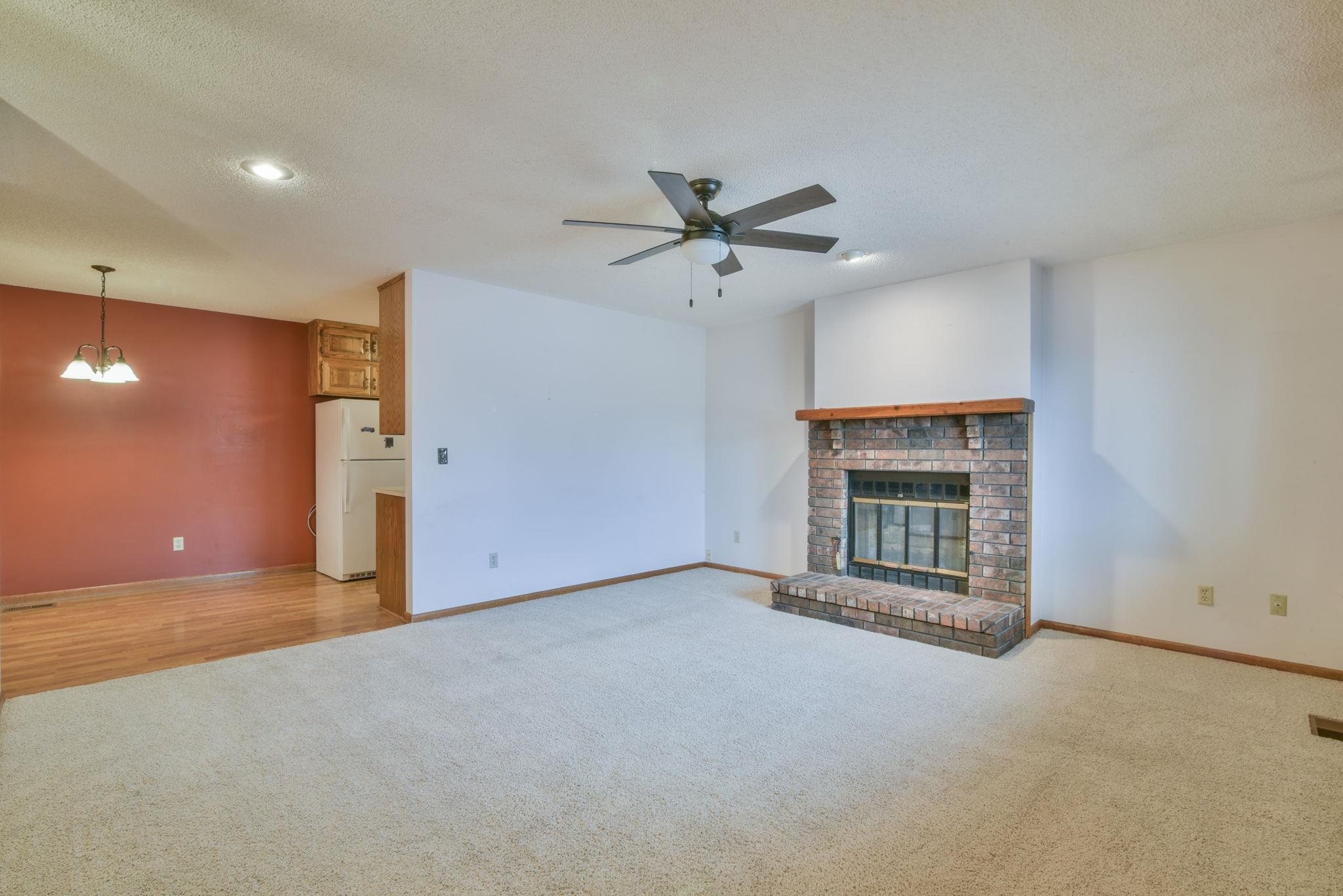 3536 W 2nd St N Unit 602 Property Photo 6