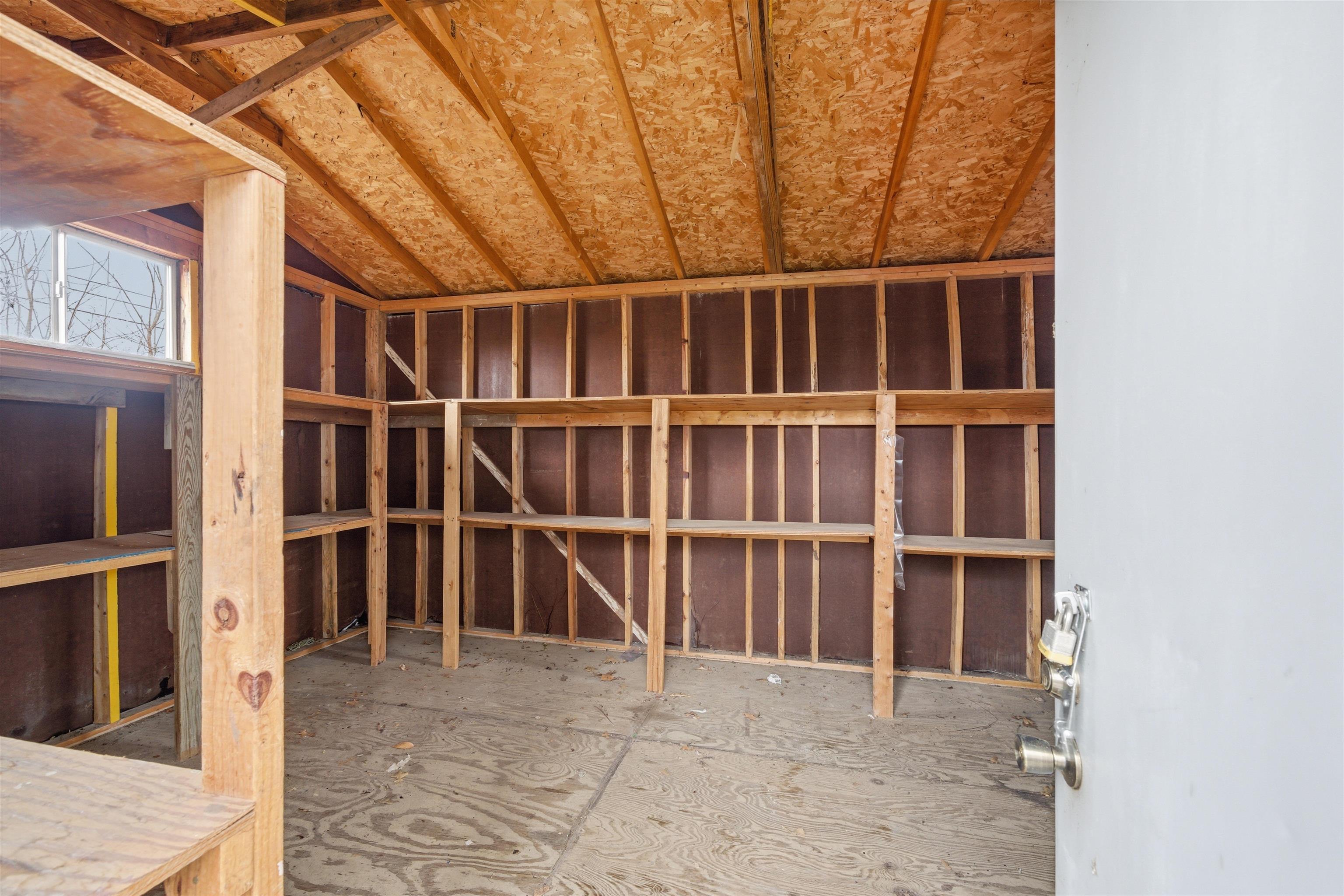 1308 S Market St Property Photo 21