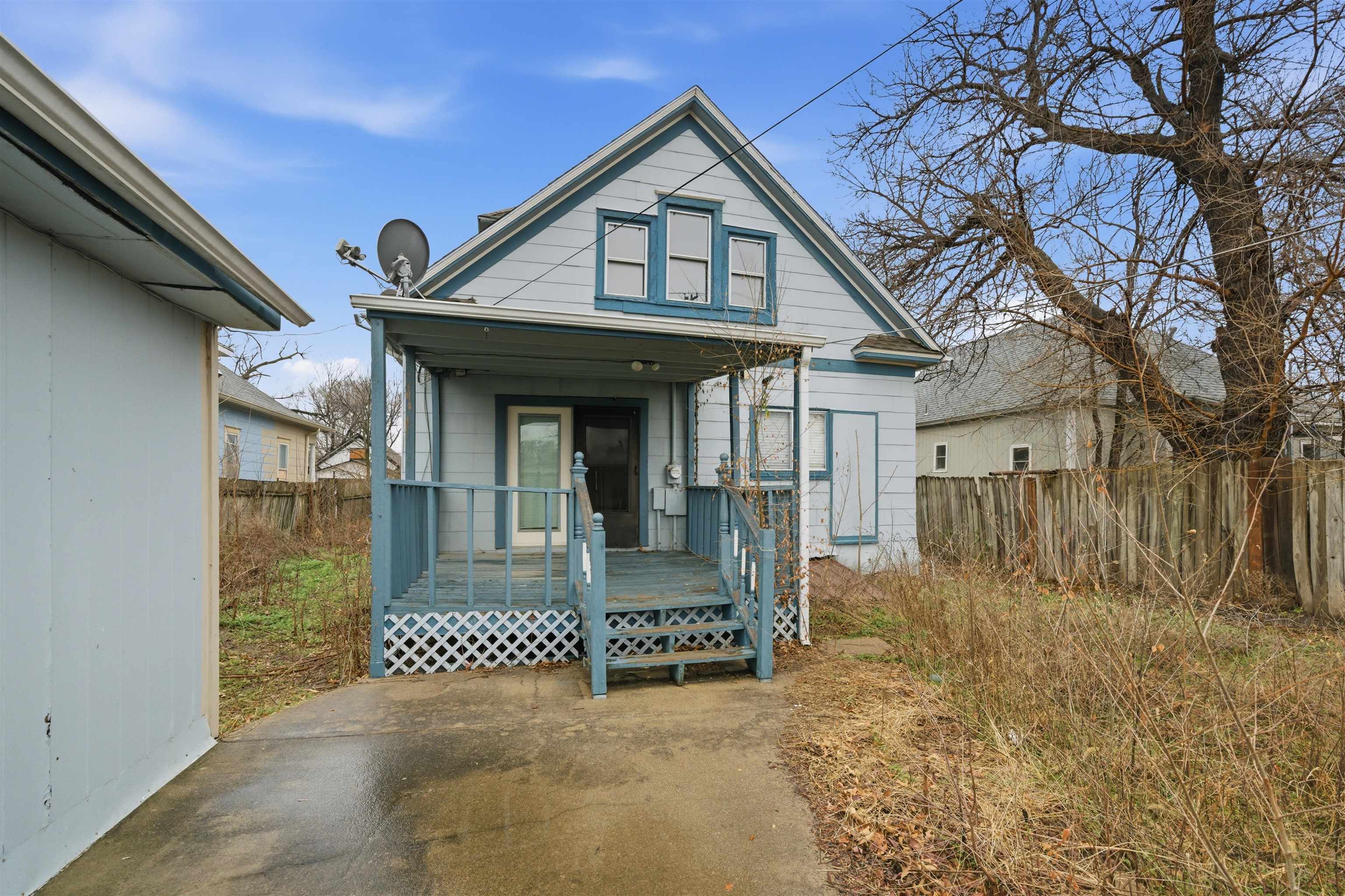 1308 S Market St Property Photo 23