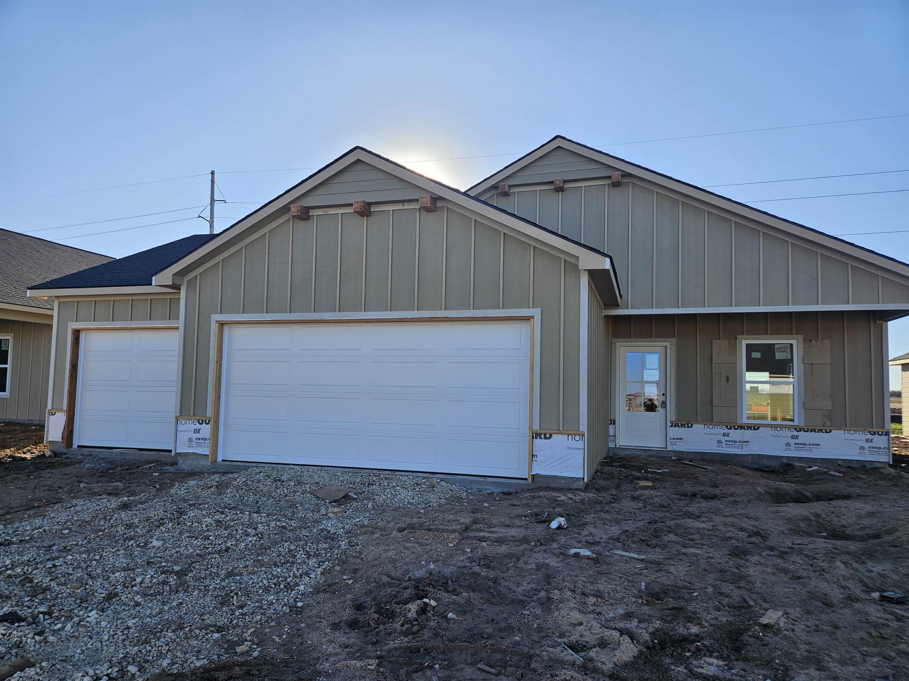 923 N Forestview St Property Photo 26