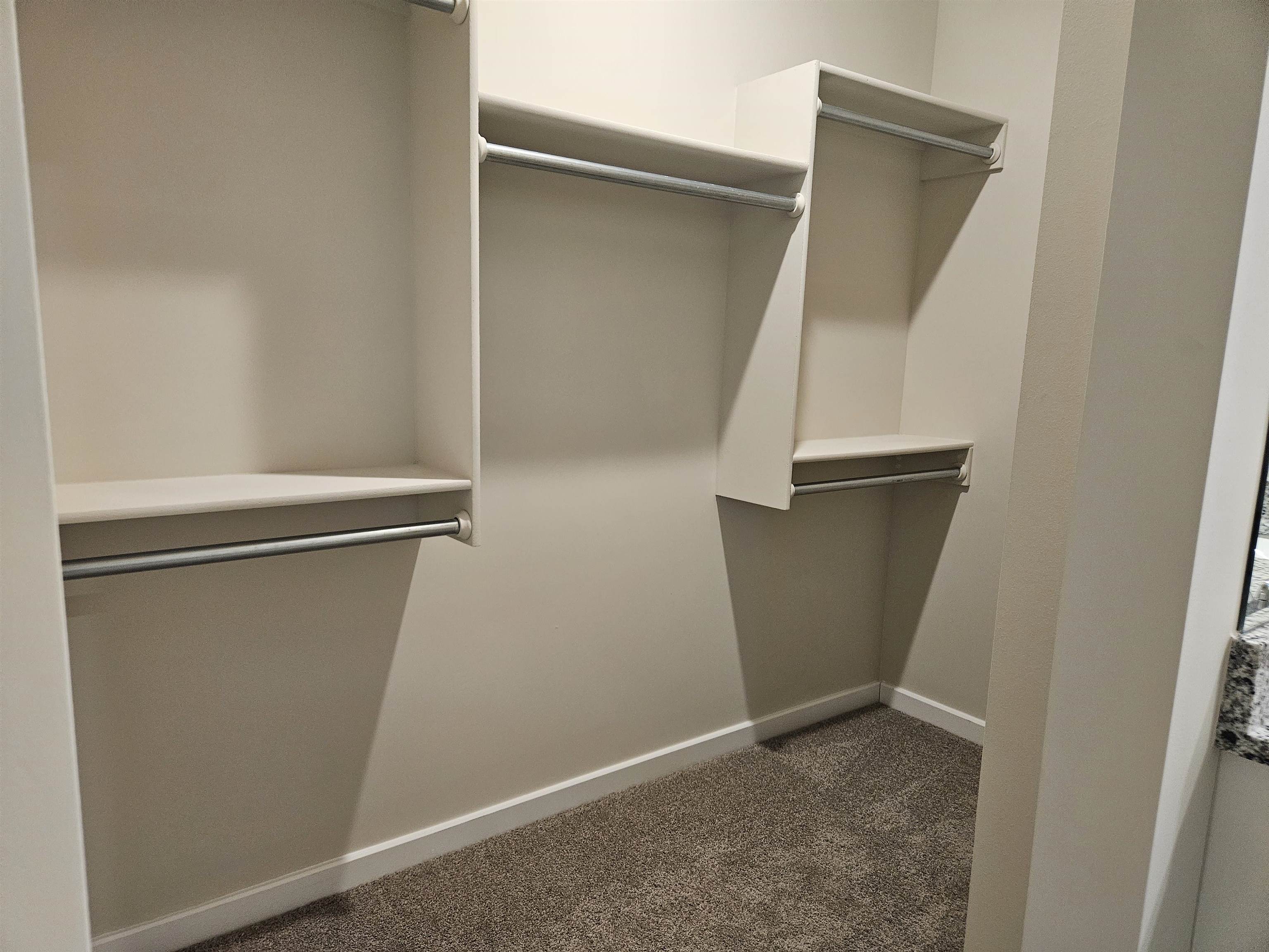 904 N Forestview Ct Property Photo 26