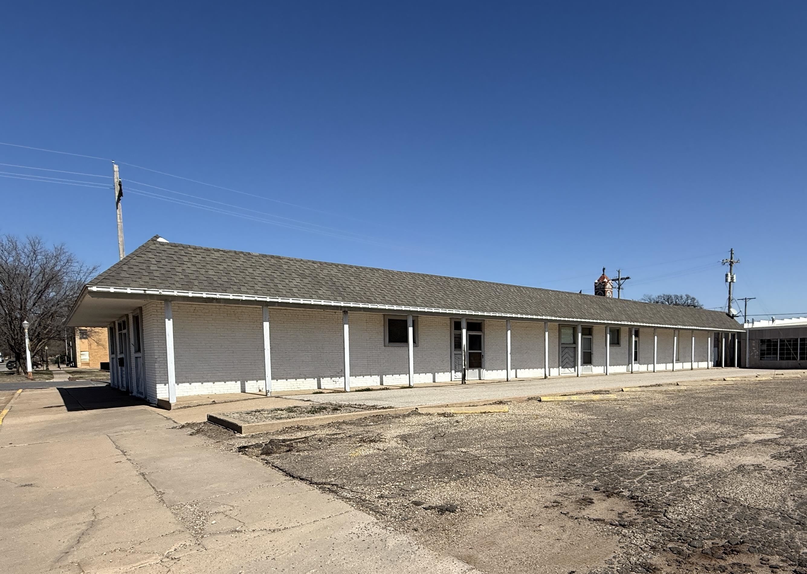 123 N Bluff Property Photo 1