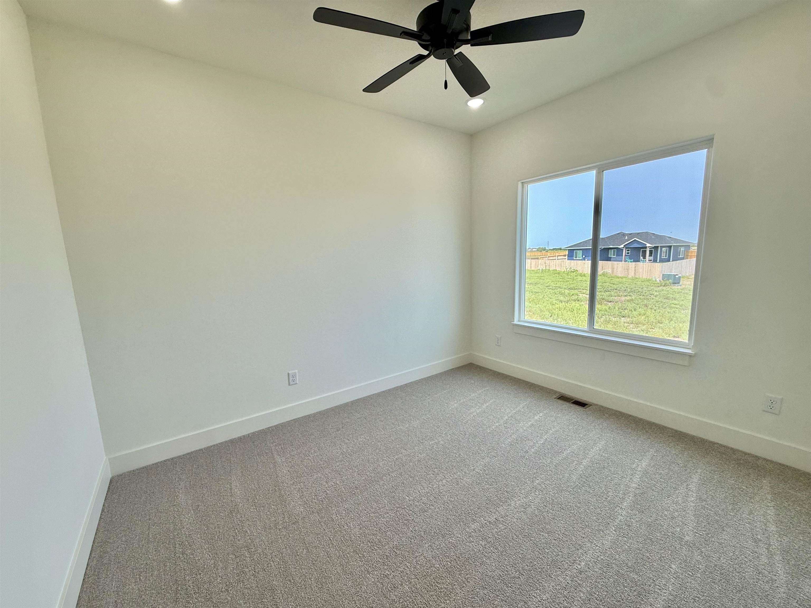 5432 N Toben Ct Property Photo 19