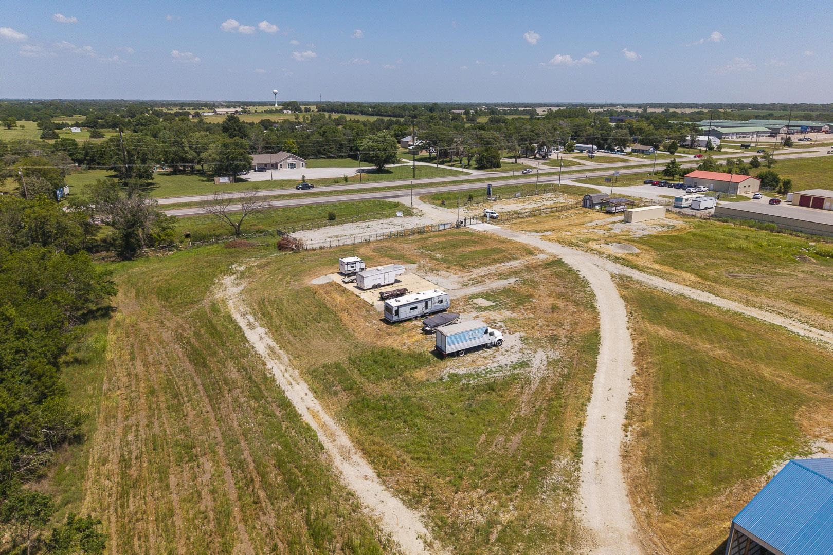 2919 E Us Highway 54 Property Photo 24
