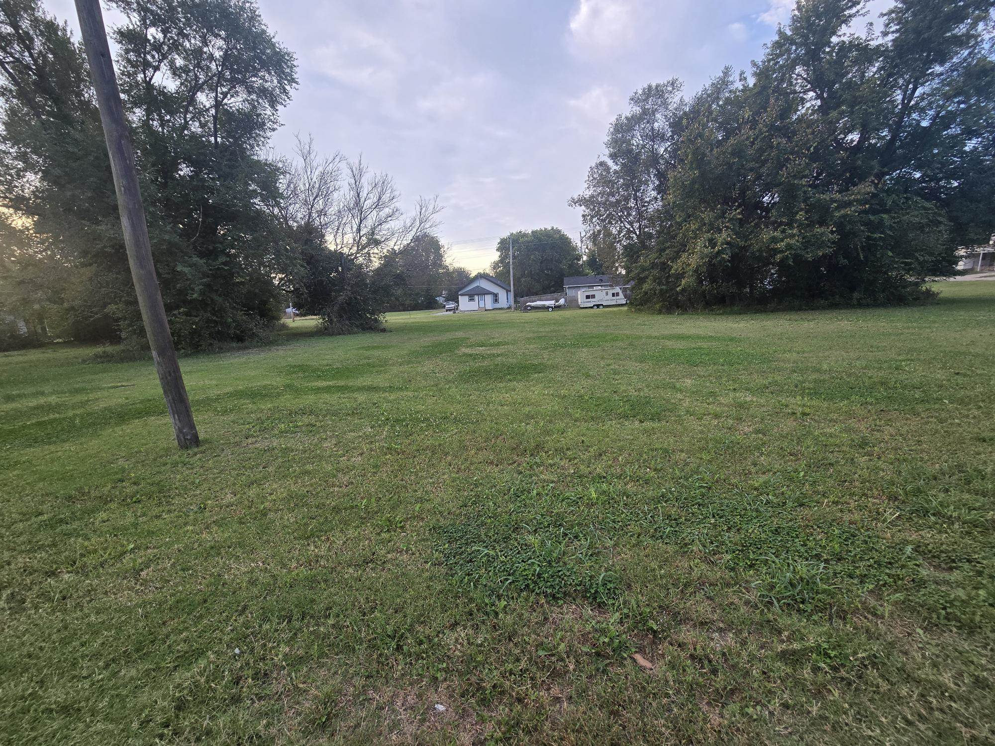 Tbd Simpson & Ames Ave. Property Photo 7