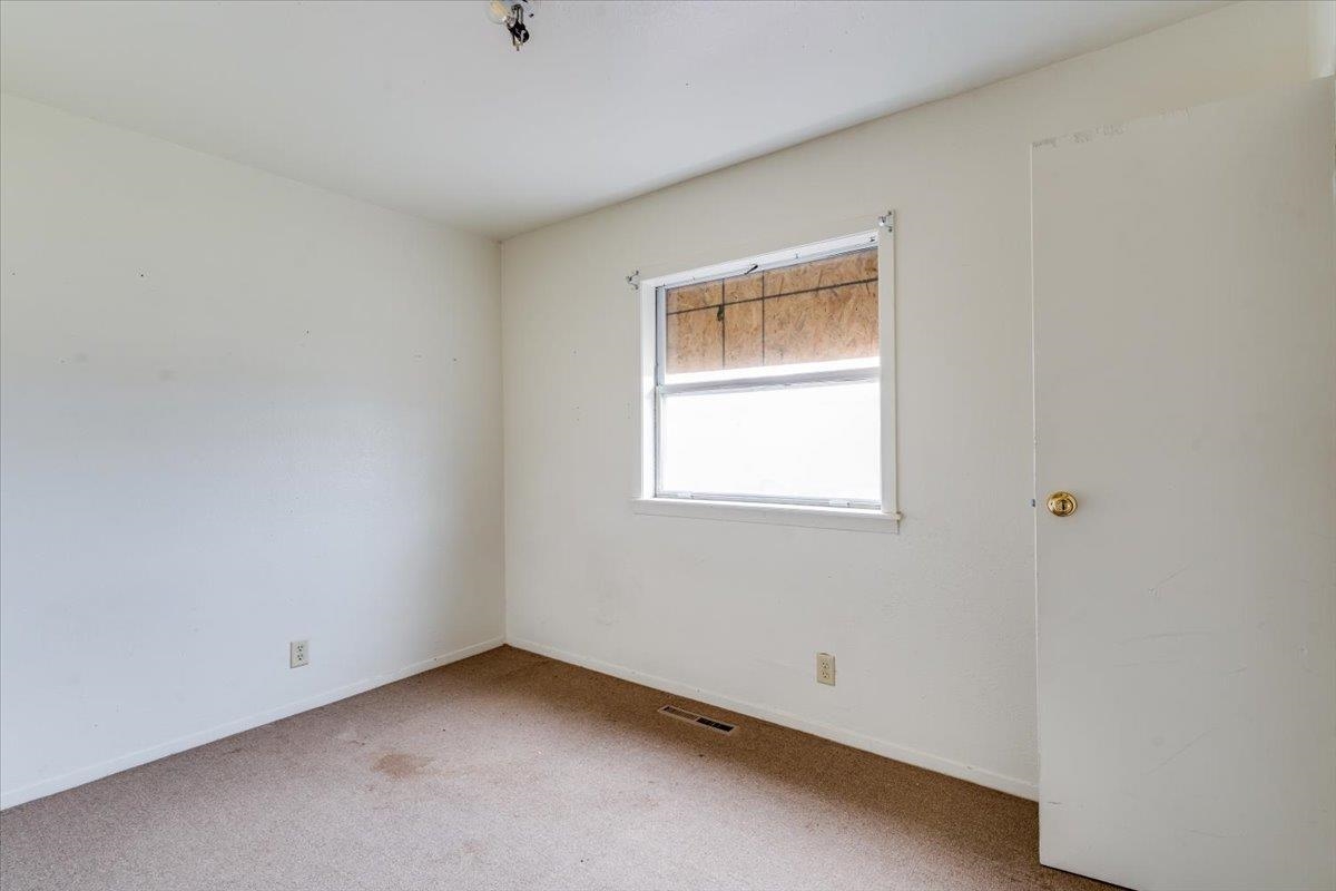 1607 E Catalina St Property Photo 6