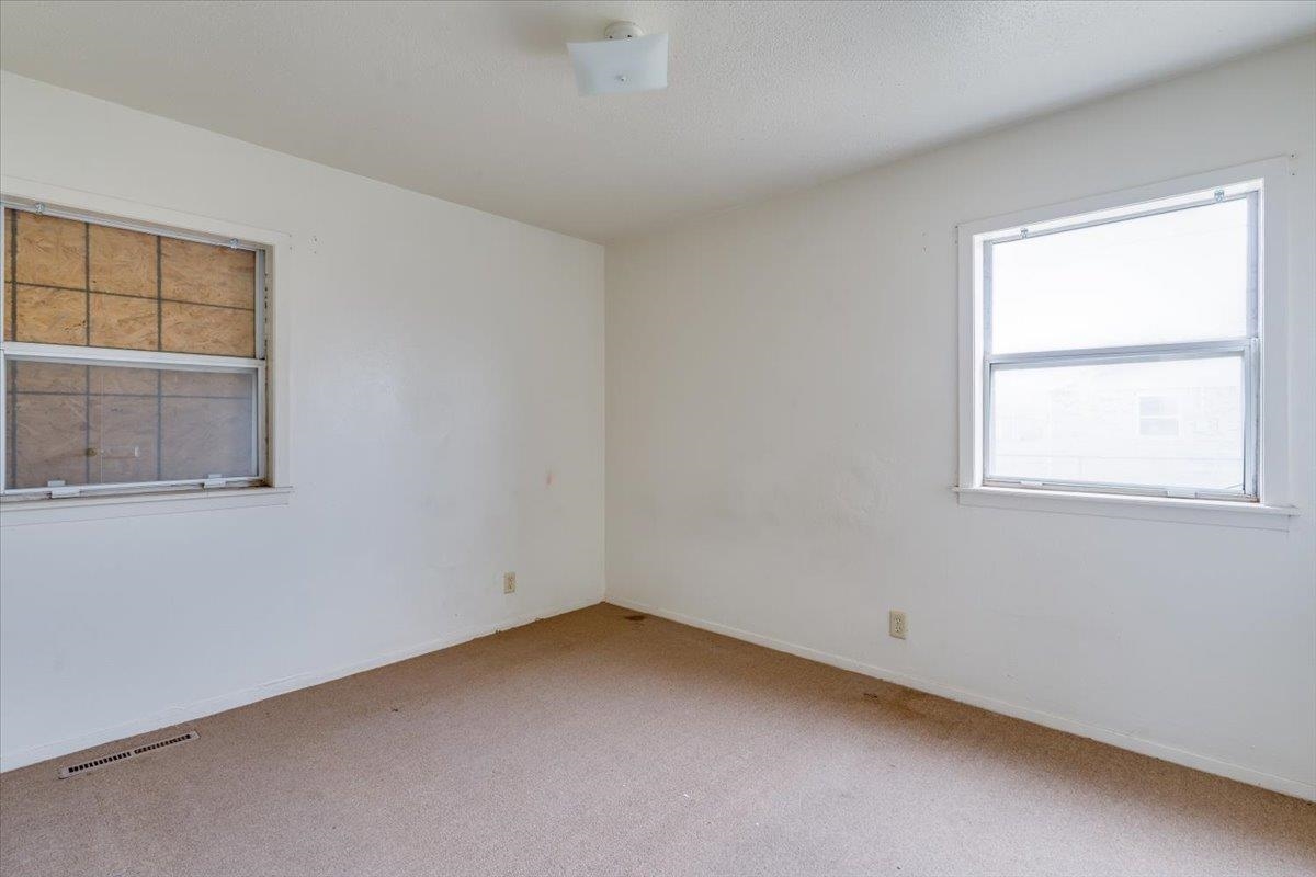 1607 E Catalina St Property Photo 7