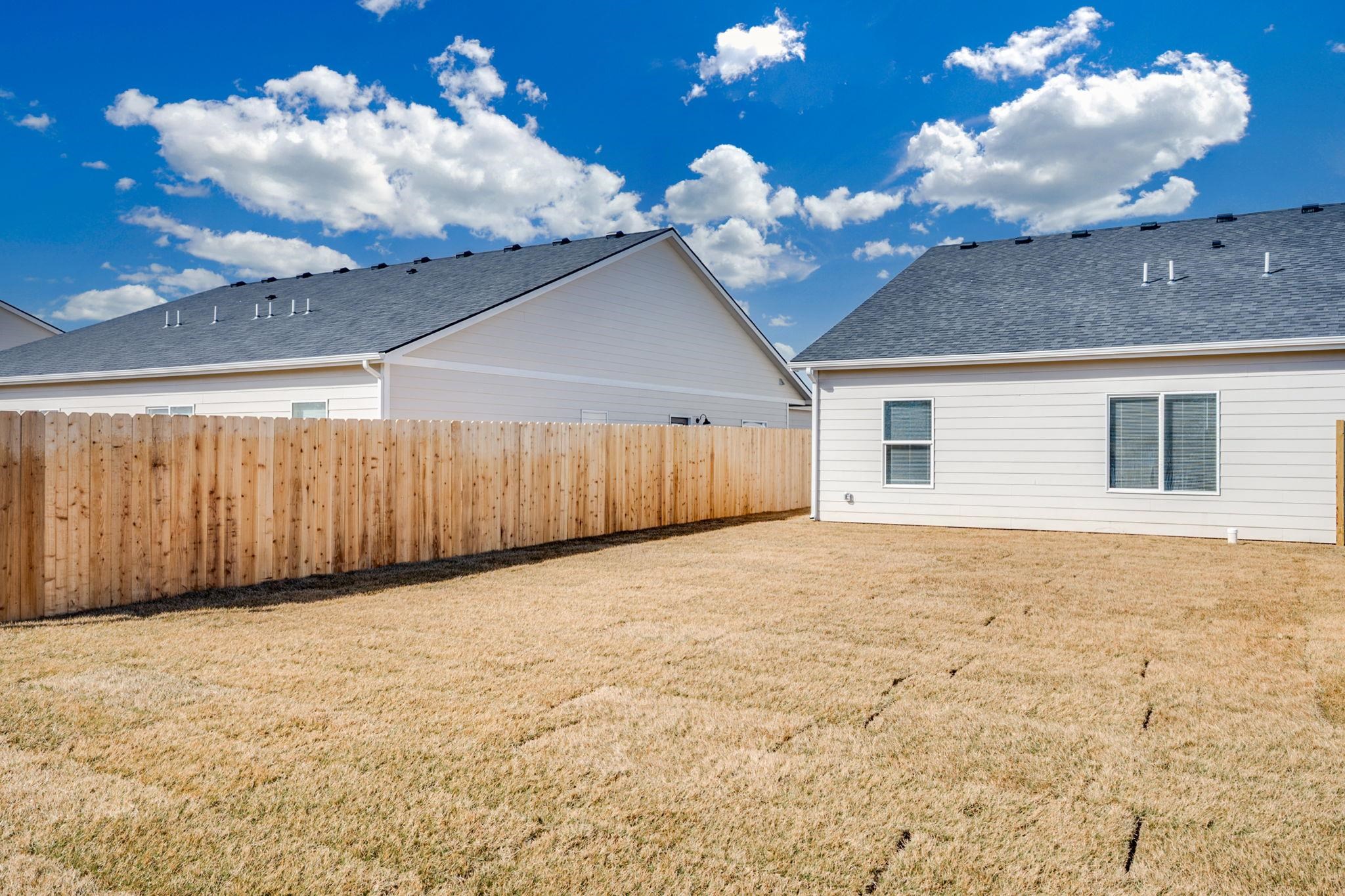 16909 W Kashmir Property Photo 16