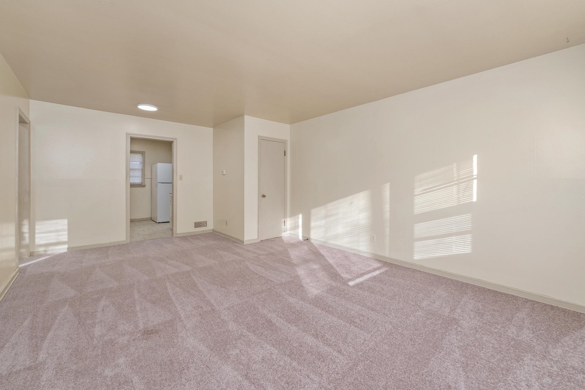 6124 E Harry St Property Photo 2