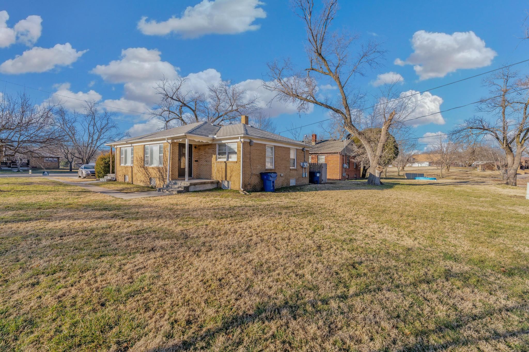 6124 E Harry St Property Photo 25