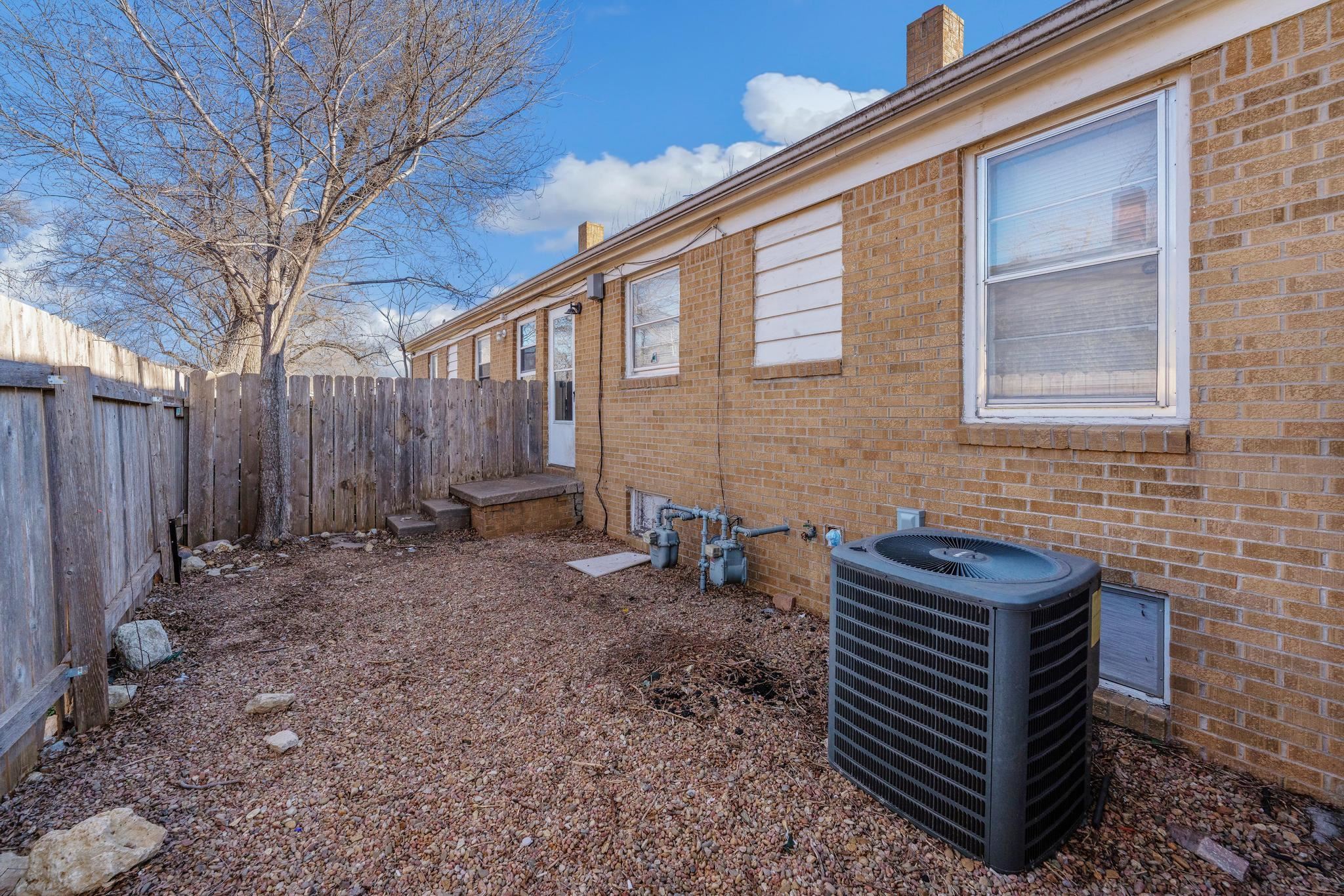 6124 E Harry St Property Photo 28