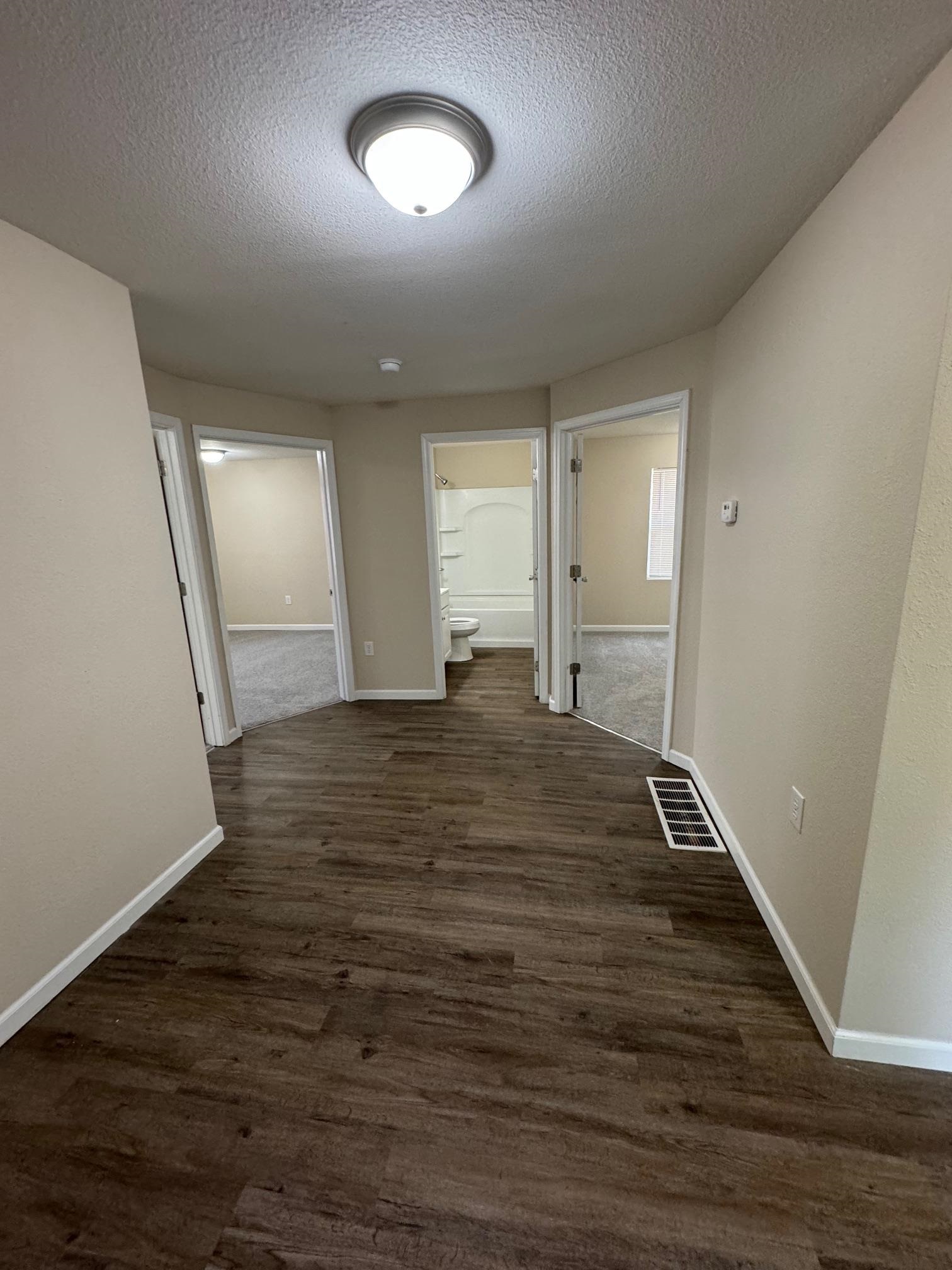 2673 S Holyoke St Property Photo 6