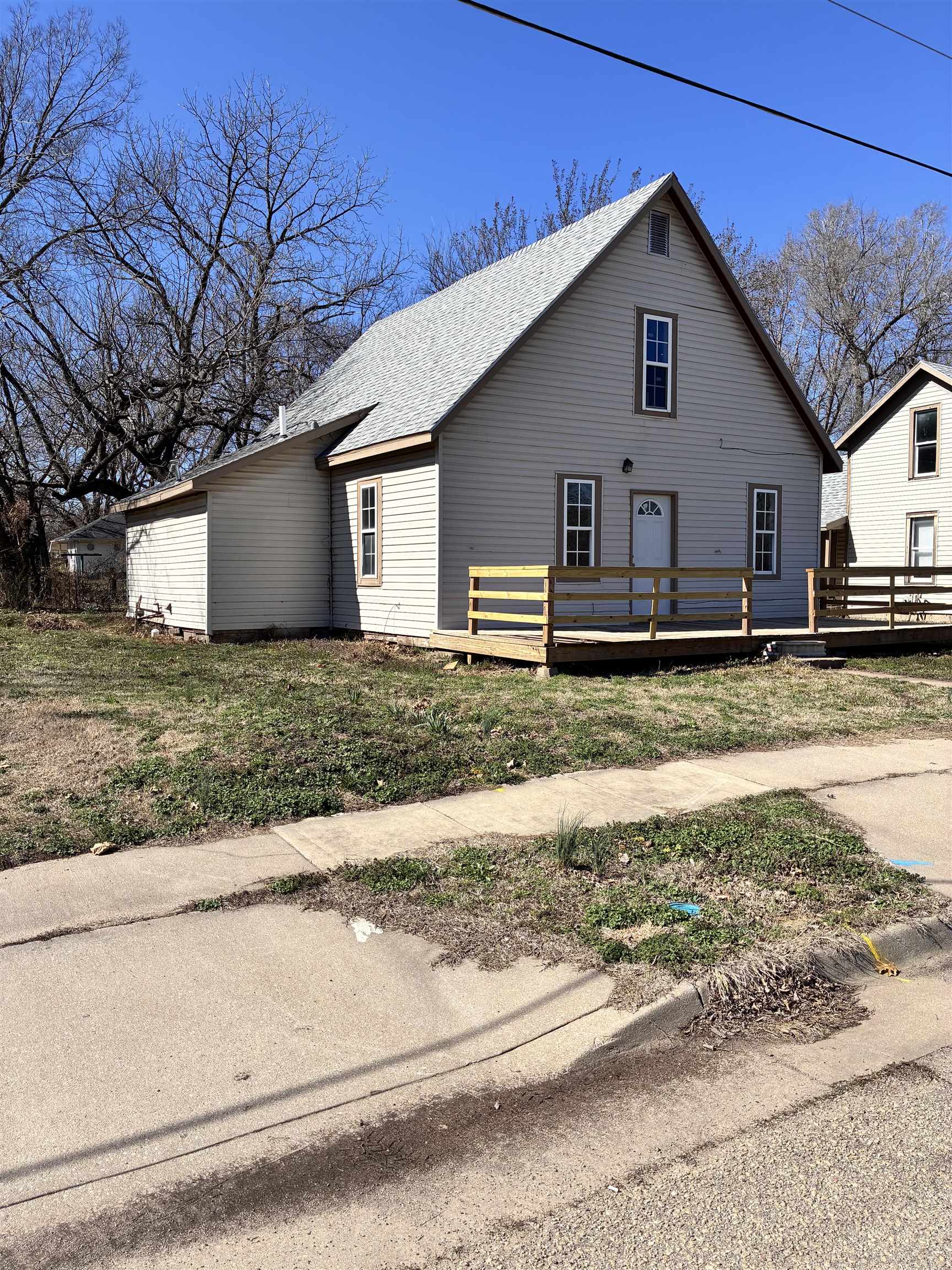 817 N Gordy Property Photo 2