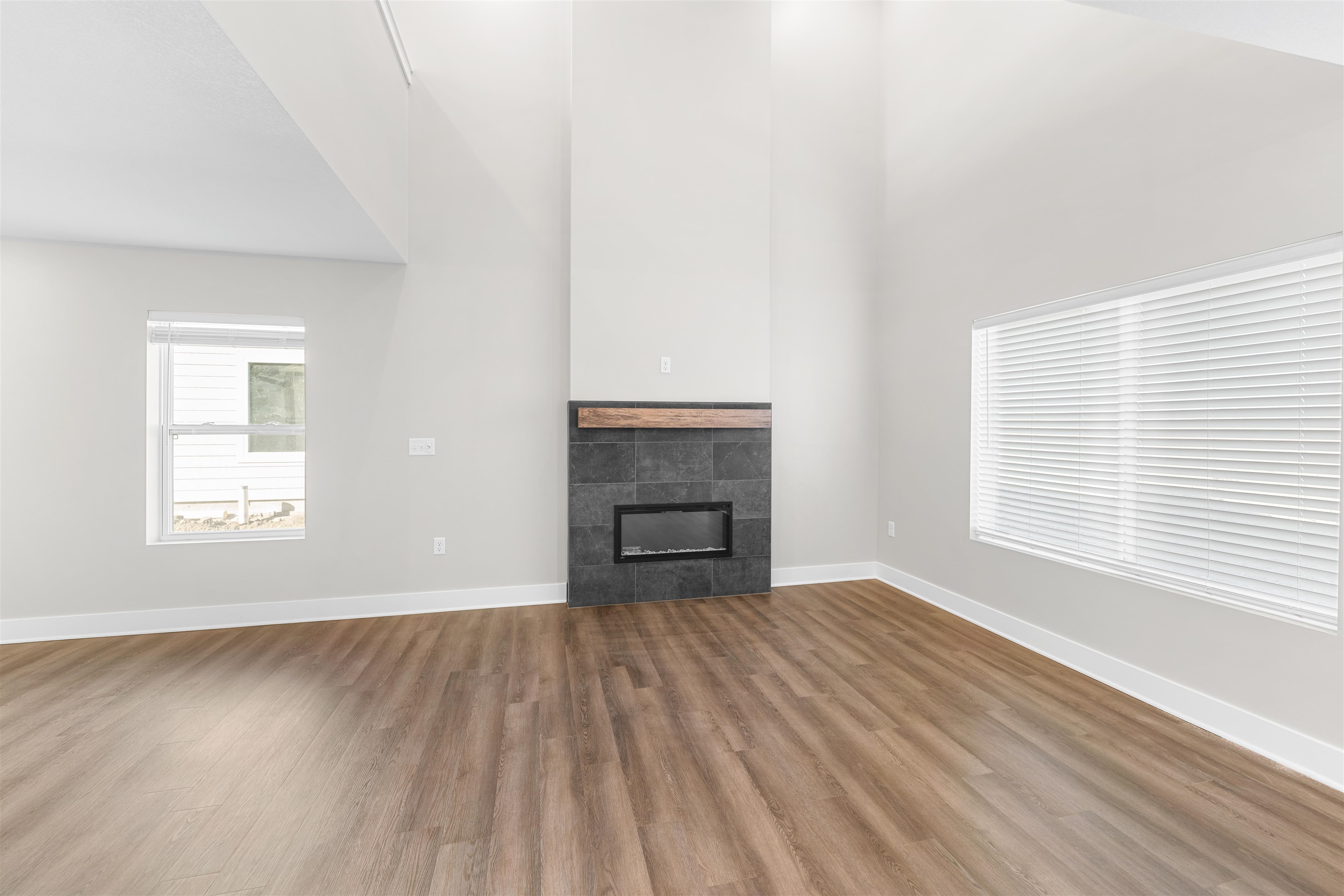 2729 Amelia Ln. Property Photo 18