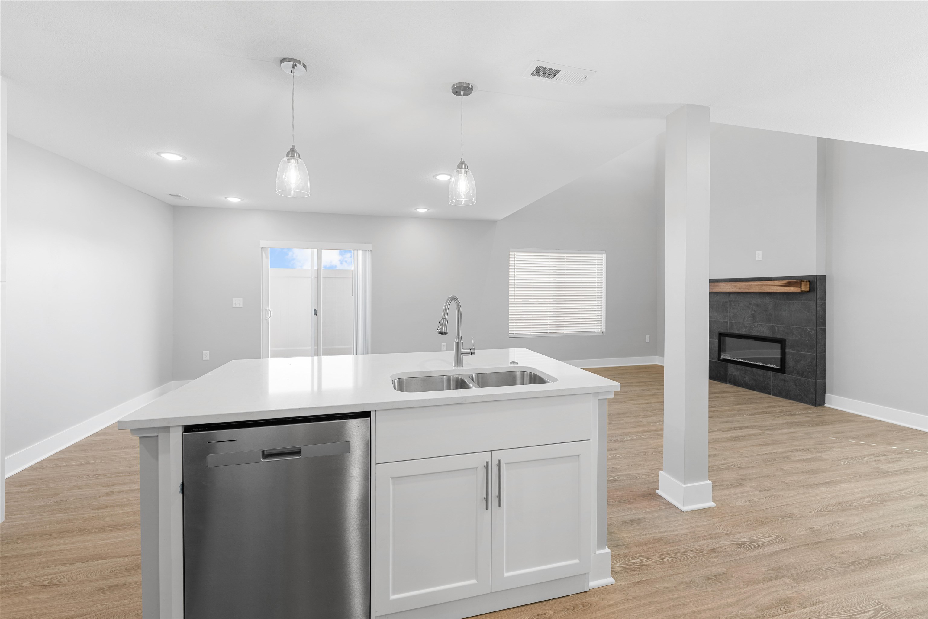 2731 Amelia Ln. Property Photo 16