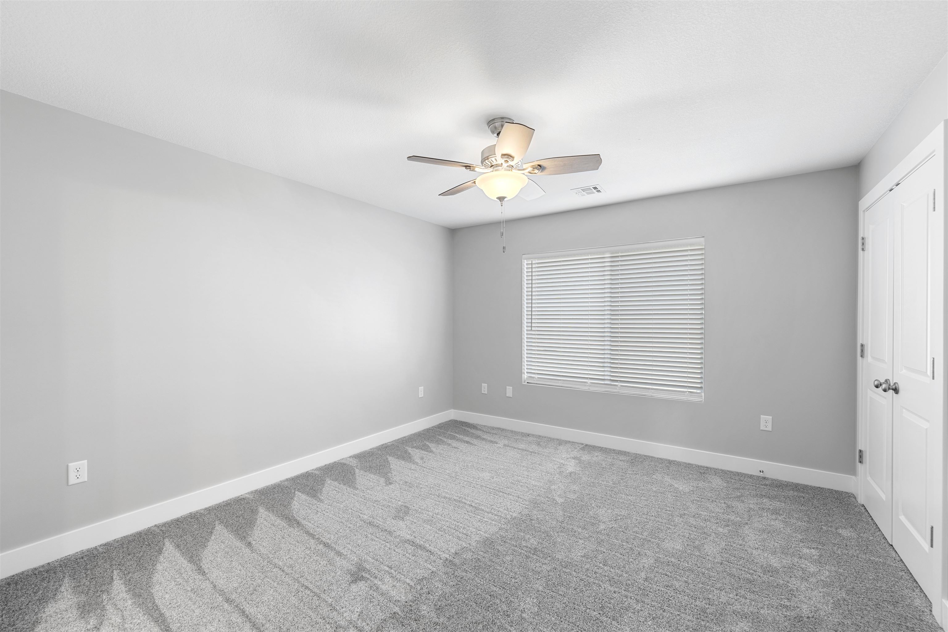 2731 Amelia Ln. Property Photo 20