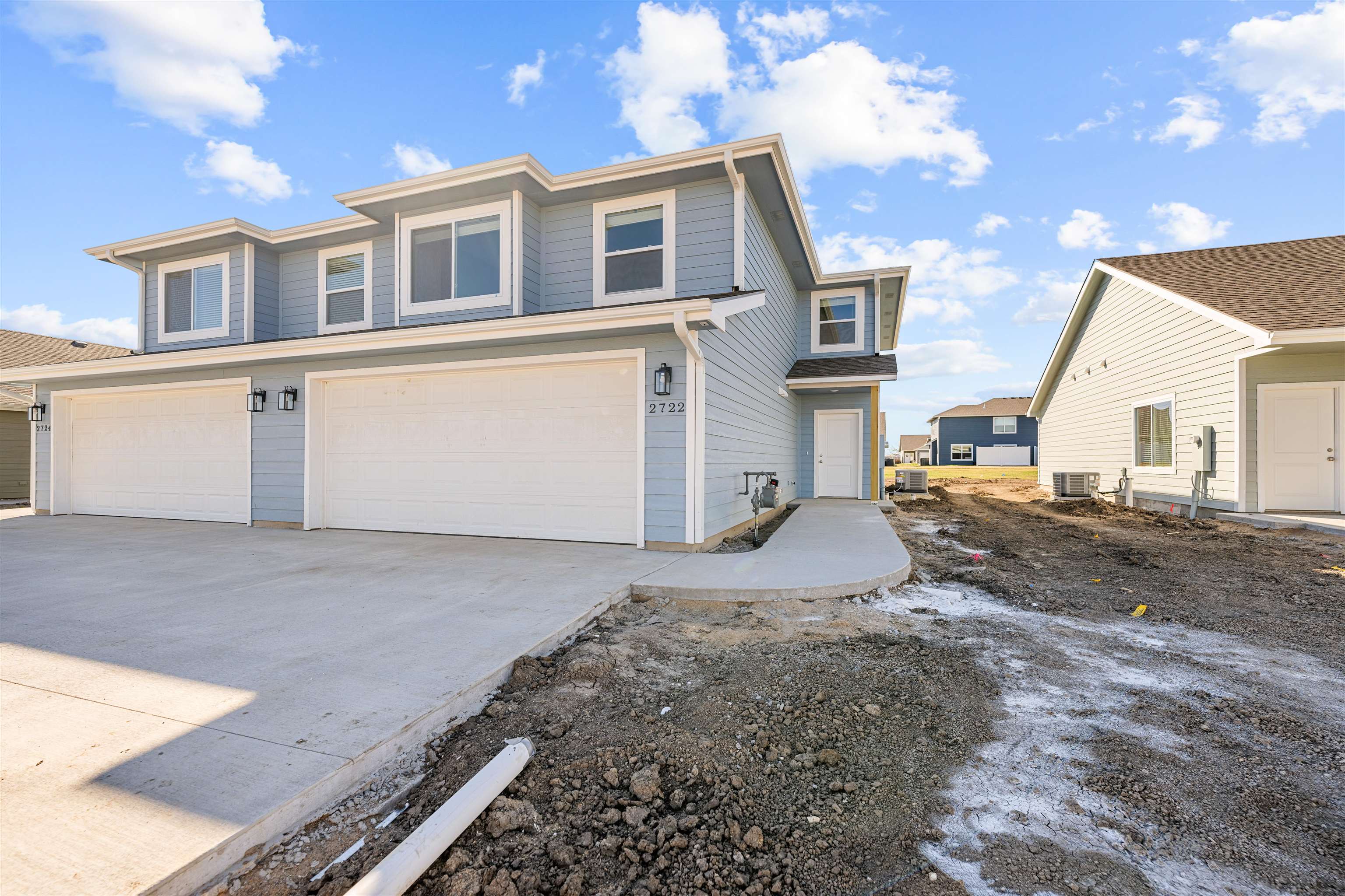 2722 Amelia Ln. Property Photo 1