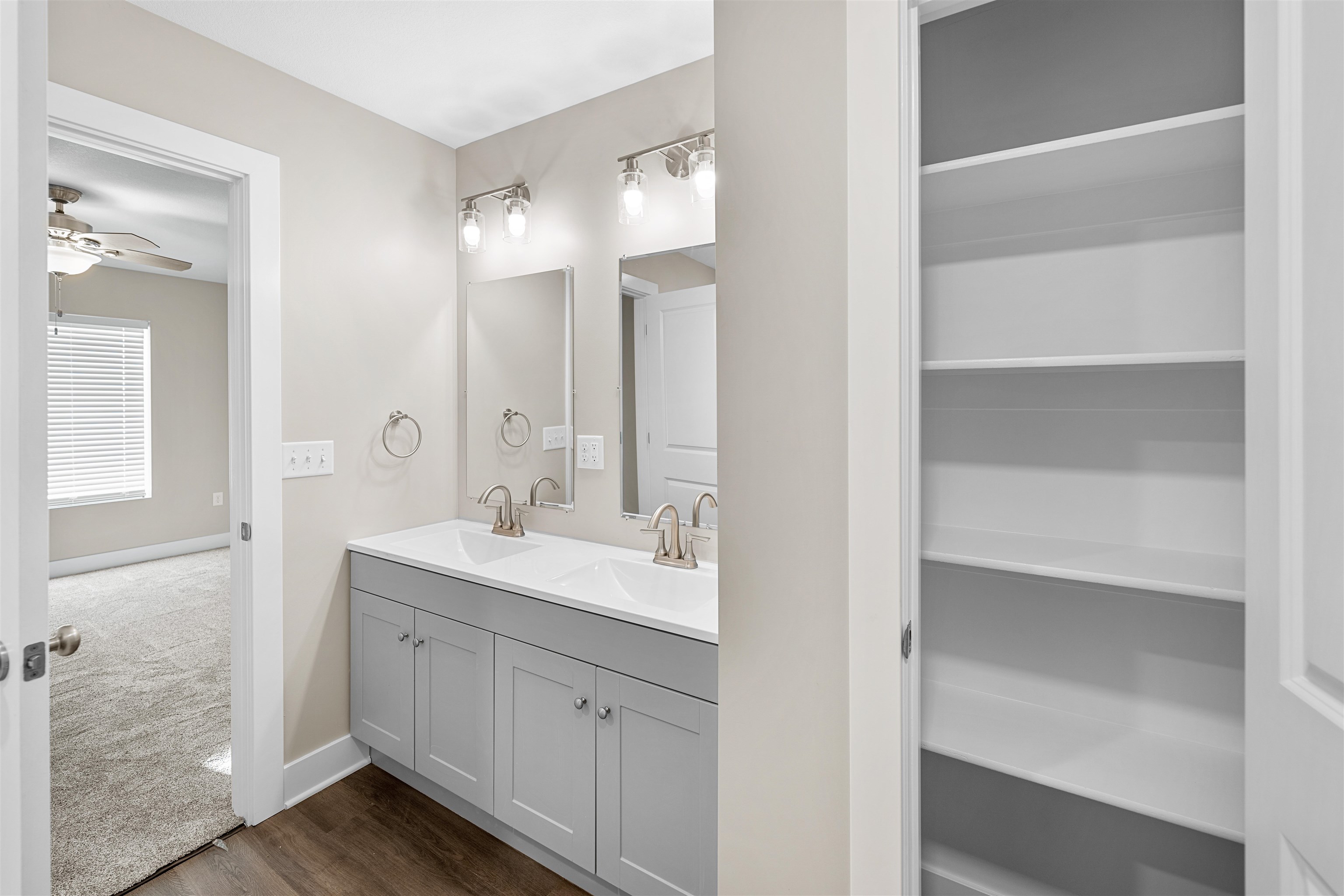2722 Amelia Ln. Property Photo 24