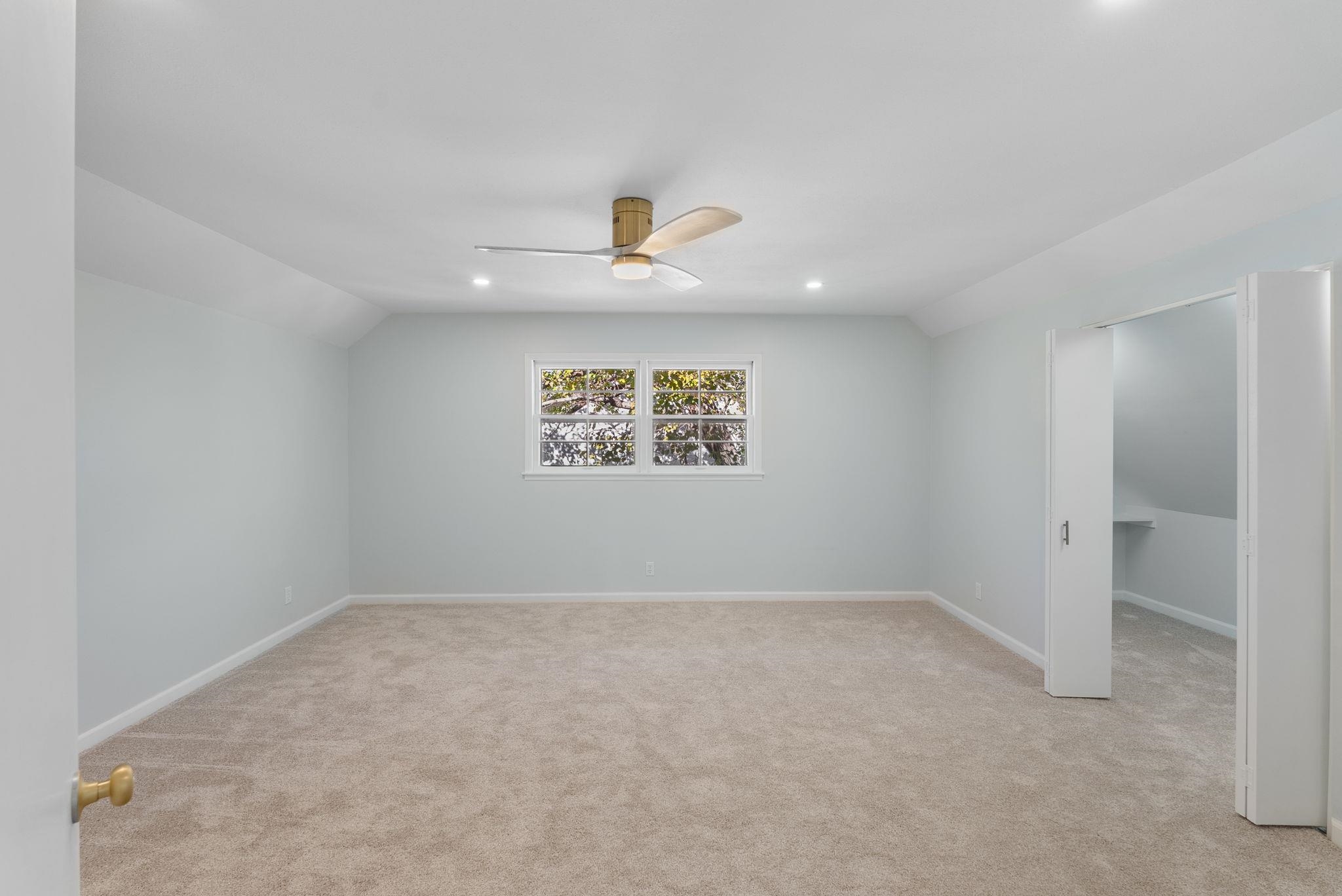 8322 Limerick St Property Photo 24