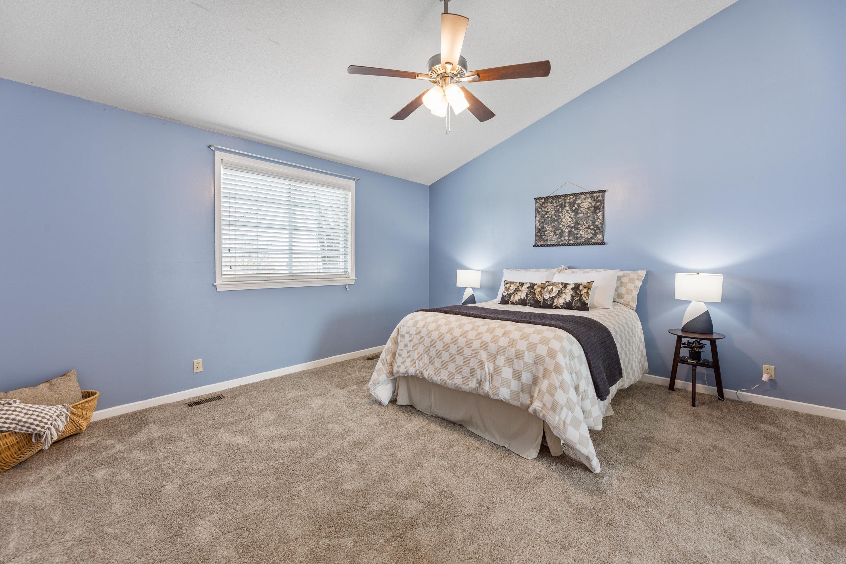 1805 S Hoyt Cir Property Photo 20