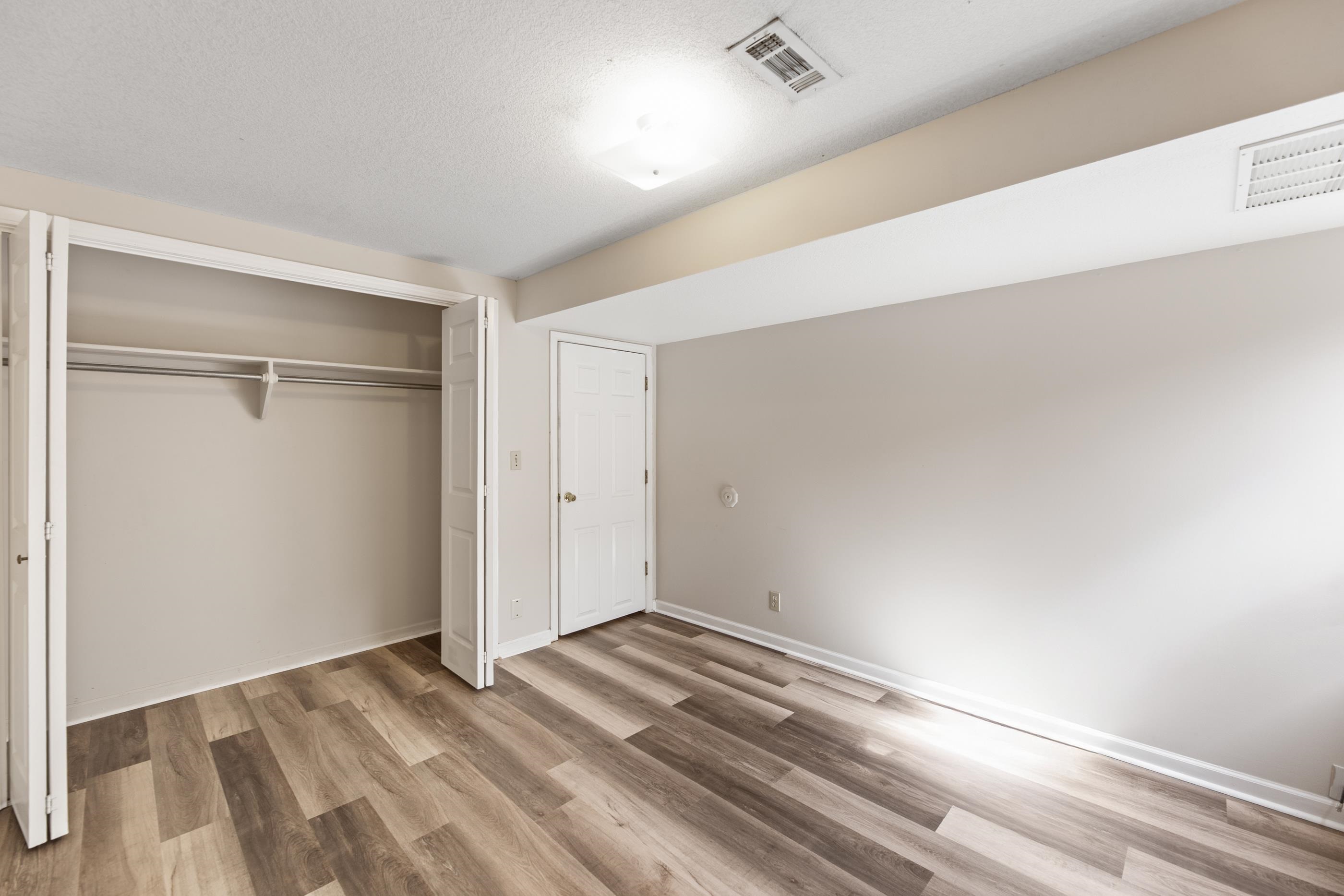 1805 S Hoyt Cir Property Photo 31